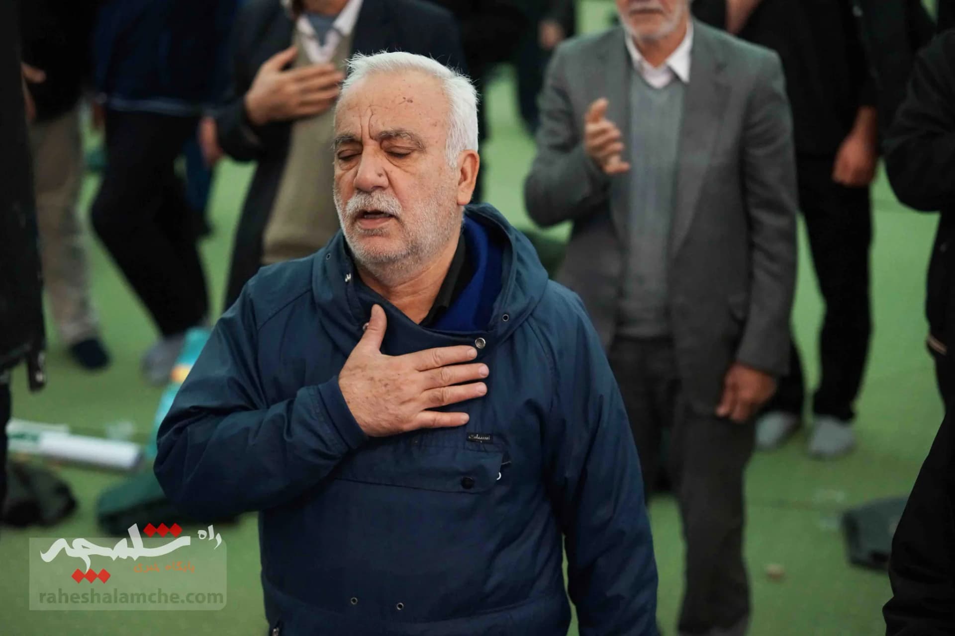 حضور پرشور دانش آموزان نمازگزار این هفته نماز جمعه تهران +تصاویر — تصویر 11