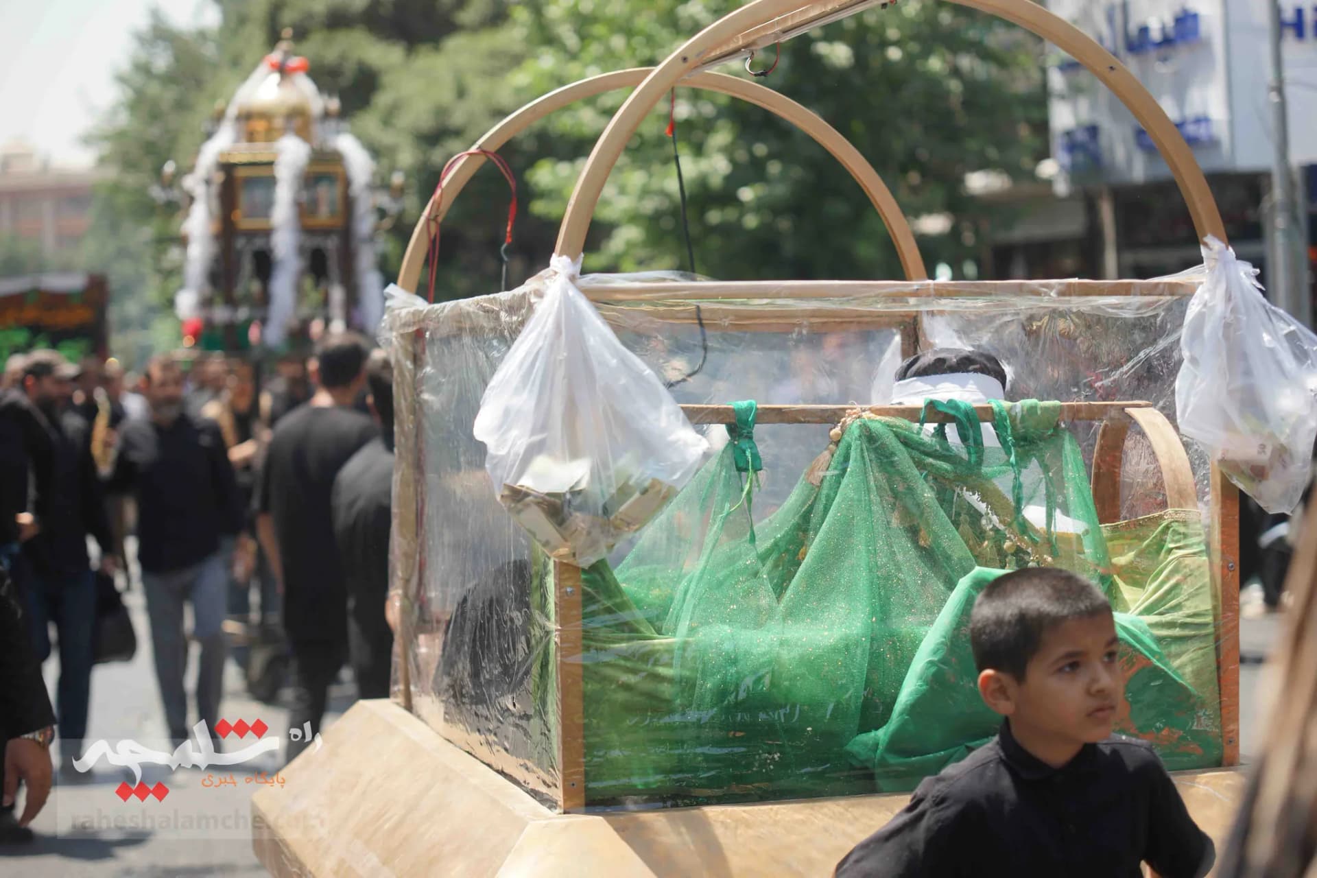 عزاداری خاص در تهران +تصاویر — تصویر 23