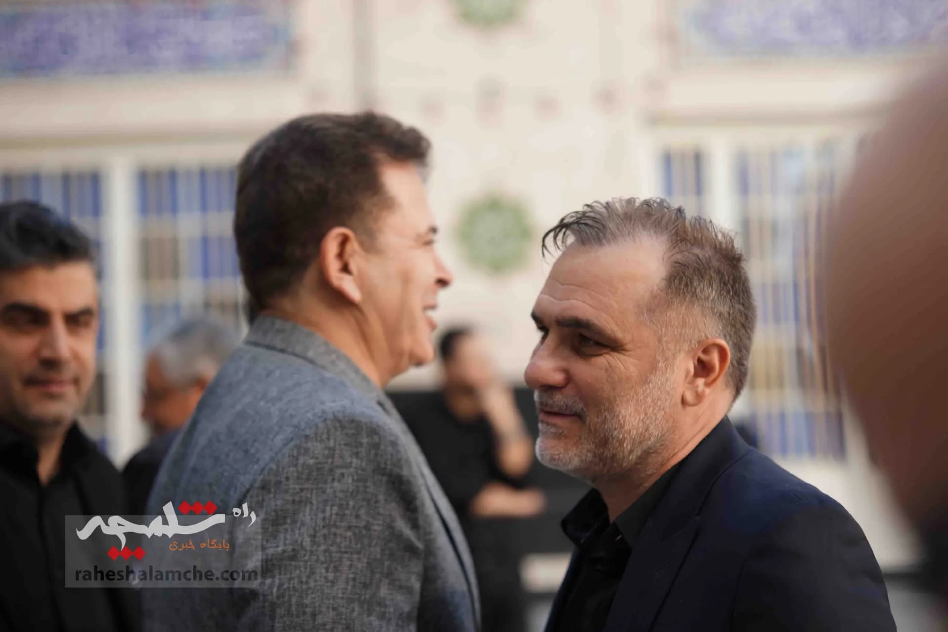 چه کسانی در مراسم ختم «سارا طاووسی» حضور داشتند؟ +تصاویر — تصویر 75