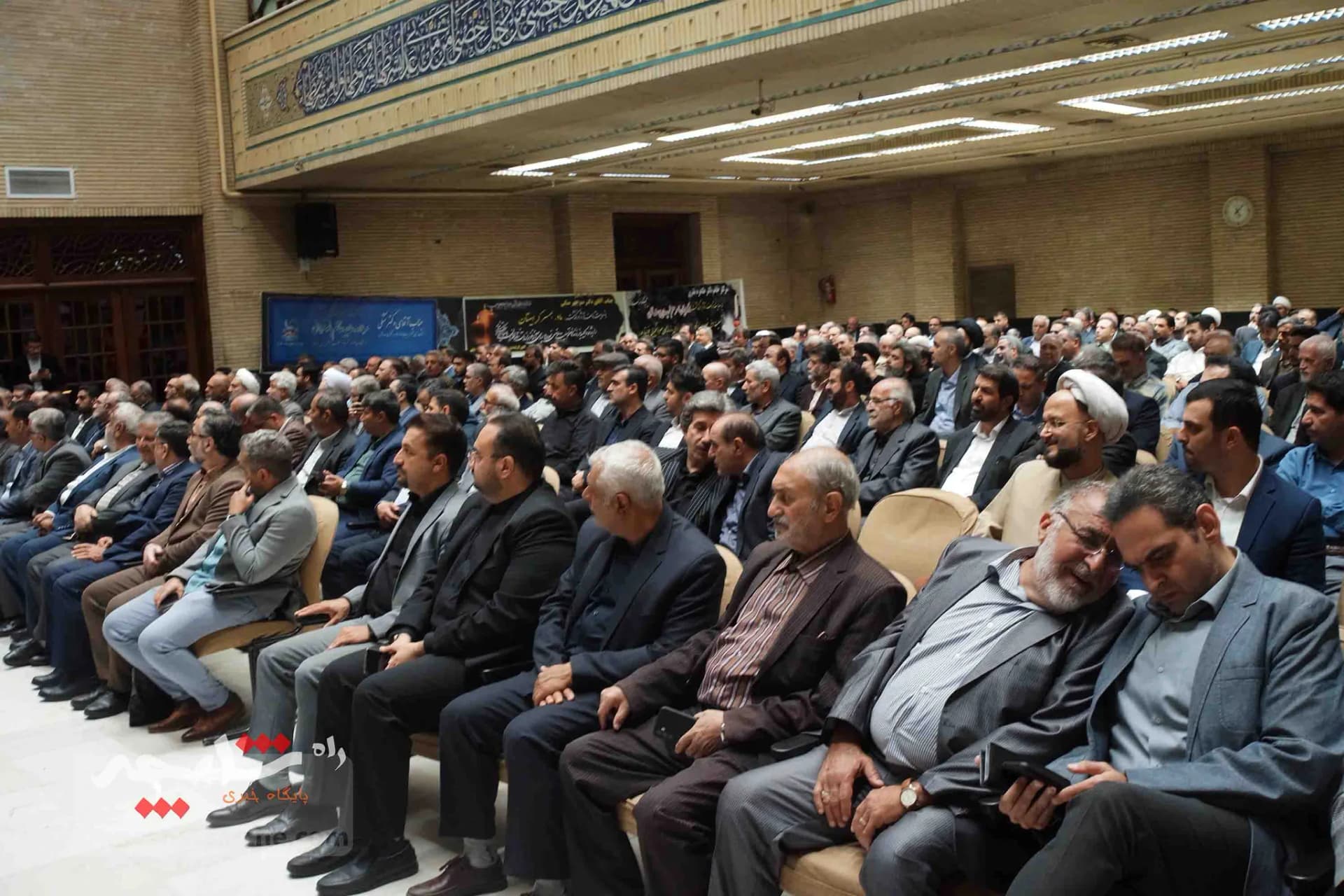 مراسم ختم مادر همسر منوچهر متکی چه خبر بود؟ +تصاویر کامل — تصویر 94