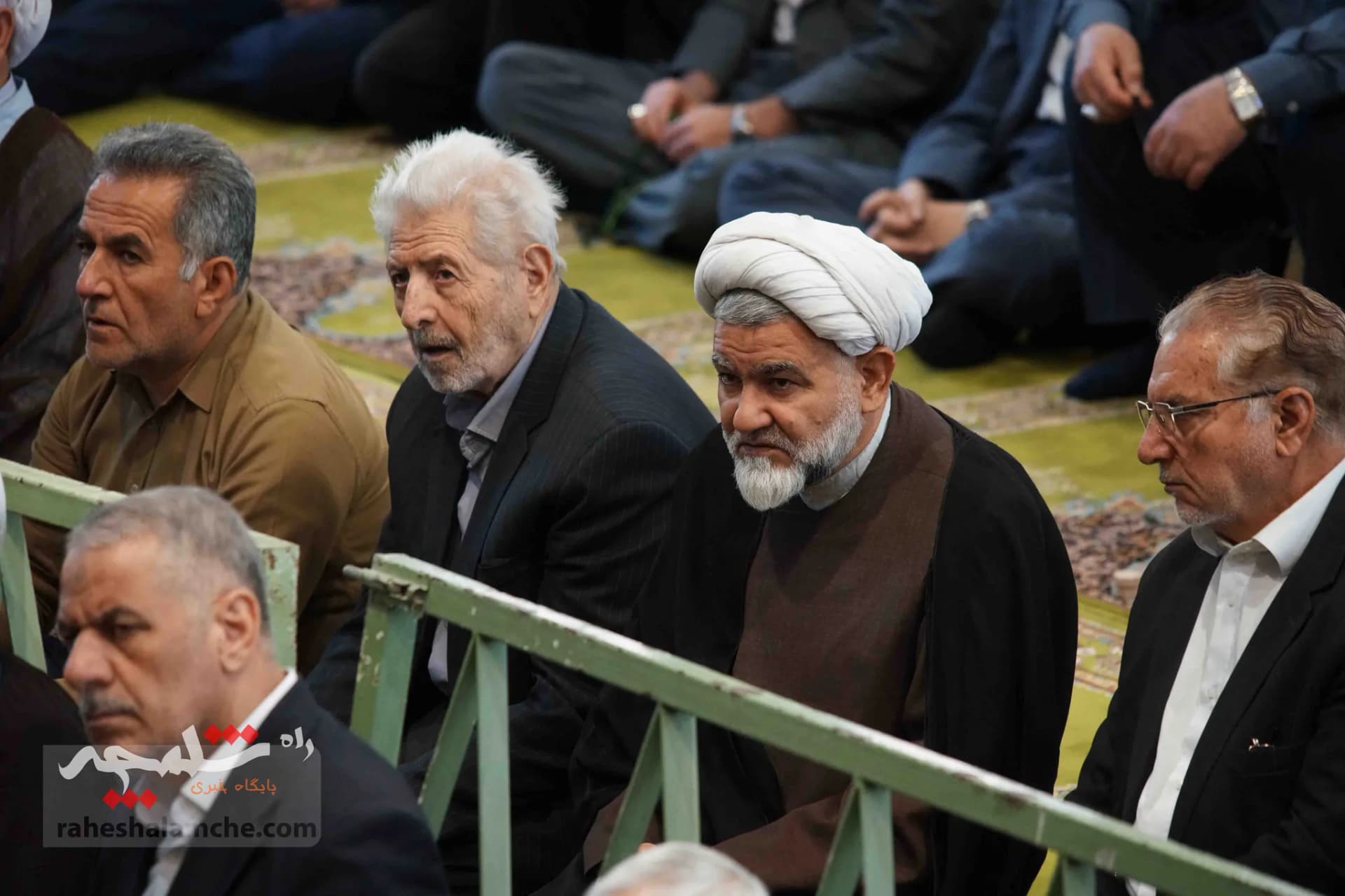 تصاویر این هفته نمازجمعه تهران بر خلاف برخی از رسانهها! — تصویر 16