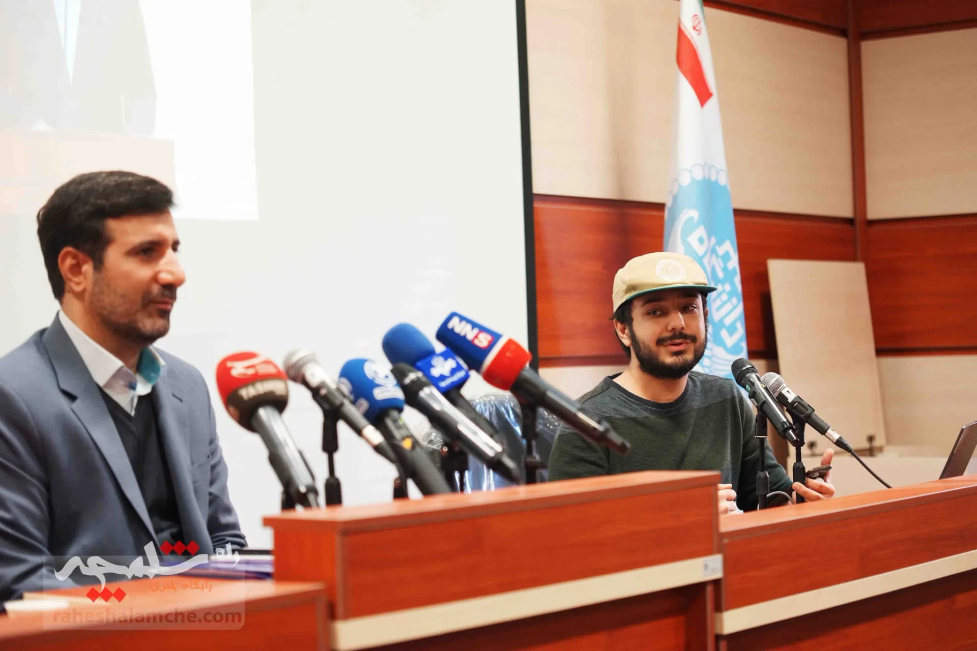 جلسه پرسش و پاسخ طحان‌نظیف با دانشجویان دانشگاه تهران +تصاویر — تصویر 22