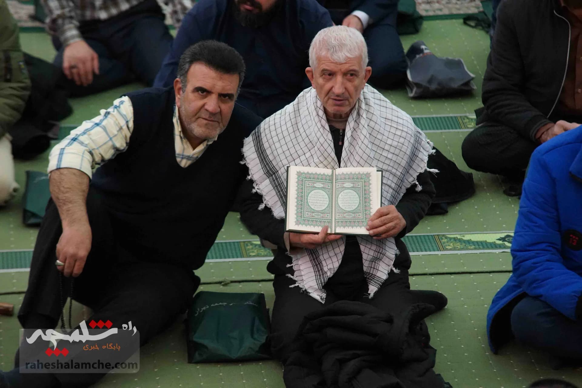حضور پررنگ جوانان و نوجوانان در نماز جمعه تهران +تصاویر — تصویر 1