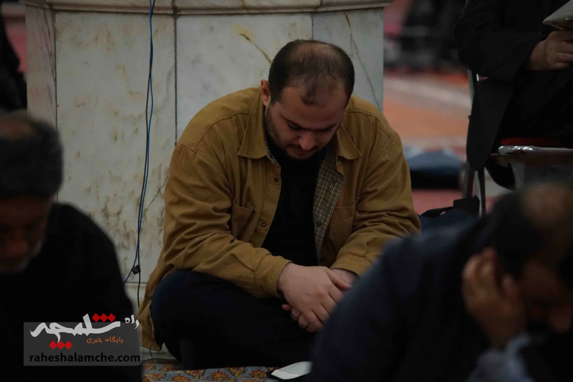 گزارش تصویری مراسم شب قدر و وداع با شهید گمنام در مدرسه عالی شهید مطهری — تصویر 4