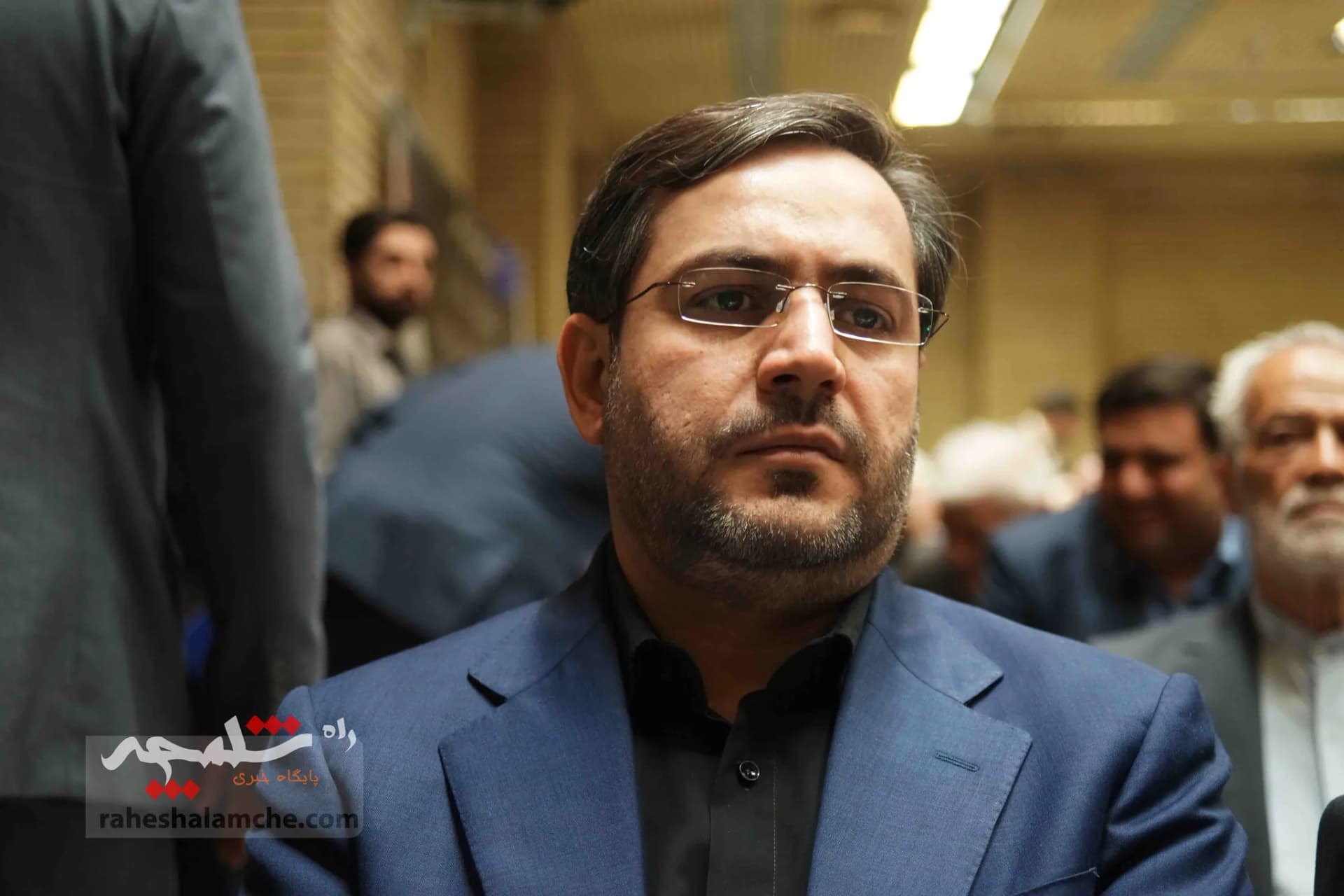 چرا احمدی‌نژاد در مراسم ختم مرحوم پرویز داودی حضور نداشت؟ +تصاویر — تصویر 26