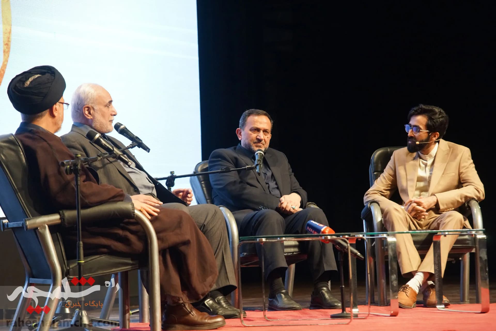 گزارش تصویری همایش «آقای نادر» با حضور معاون پارلمانی رئیسجمهور — تصویر 13
