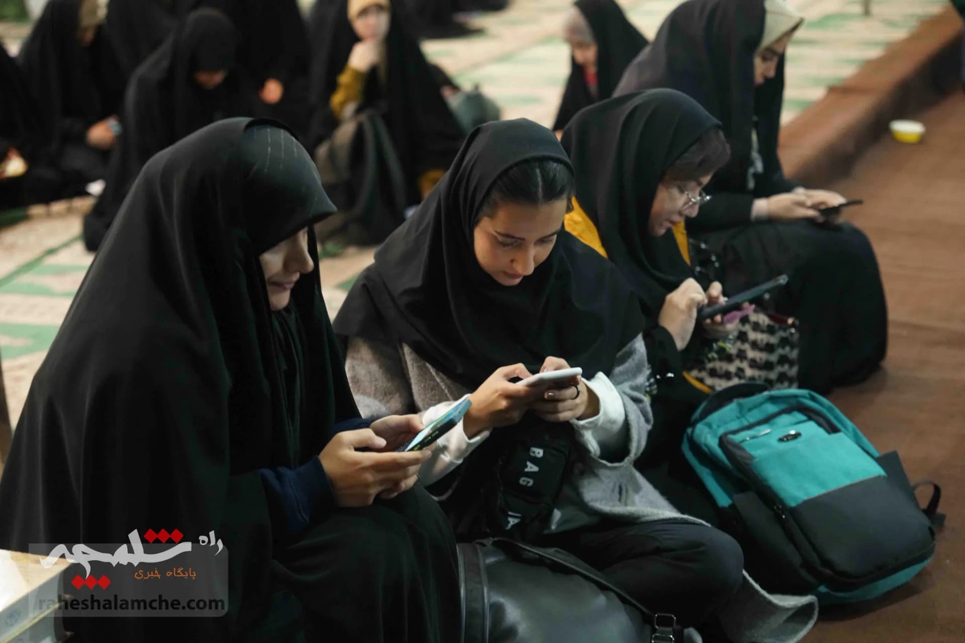 نشست صمیمی طحان‌نظیف با دانشجویان دانشگاه صنعتی شریف +تصاویر — تصویر 4