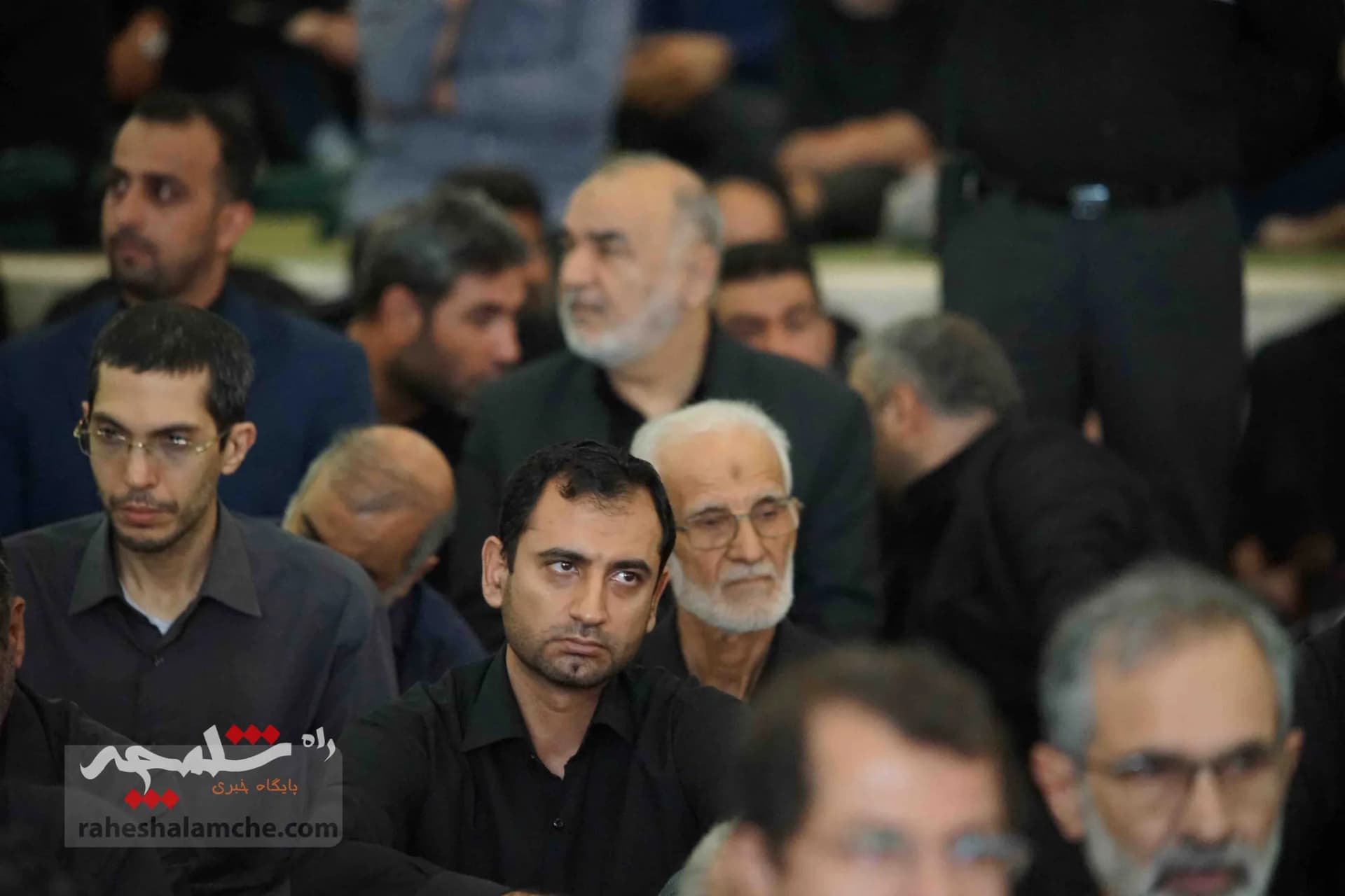 نمازجمعه این هفته تهران برگزار شد +تصاویر — تصویر 20