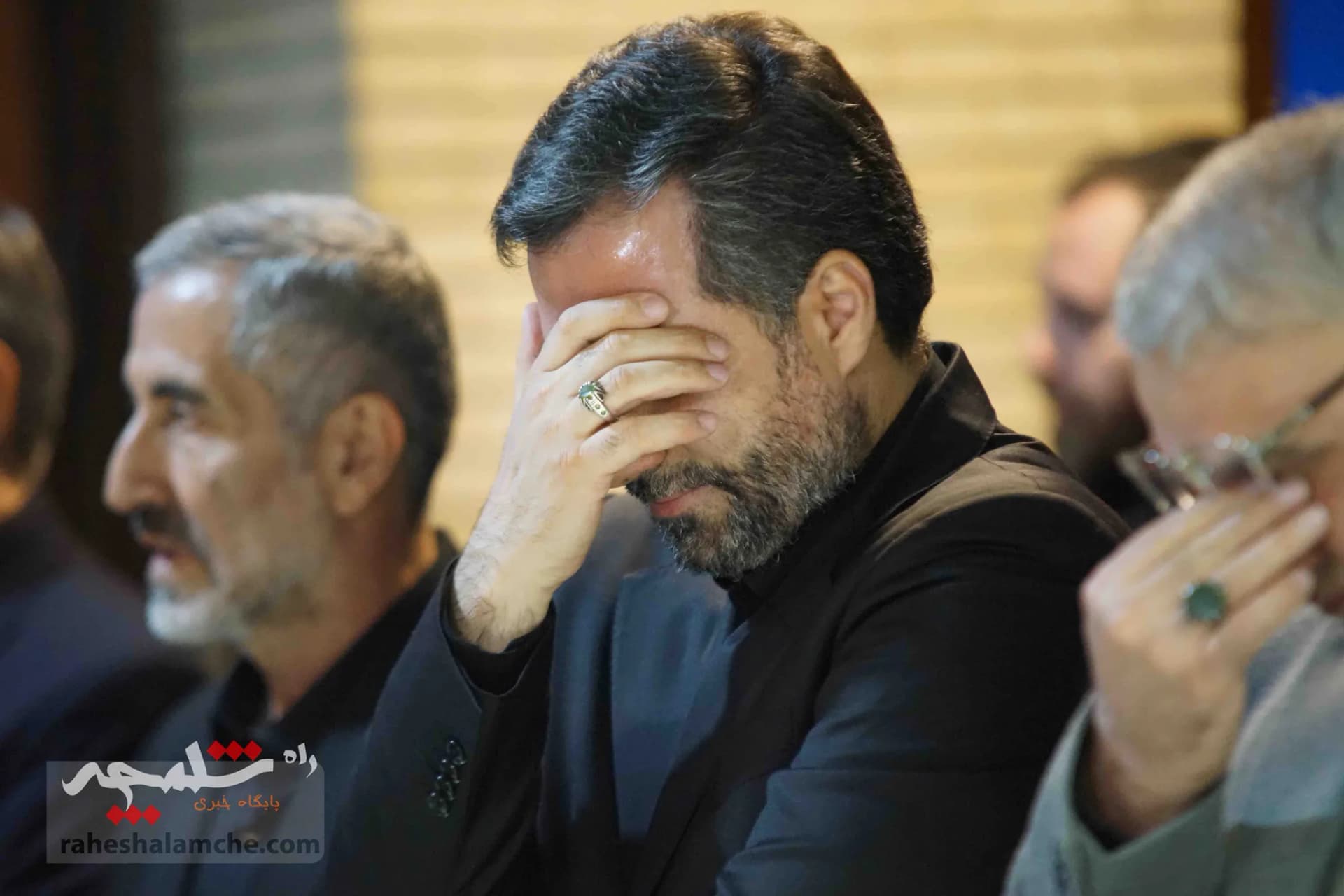 چه کسانی در مجلس ترحیم پدر مدیرعامل شرکت دخانیات کشور حضور داشتند؟ +تصاویر — تصویر 76