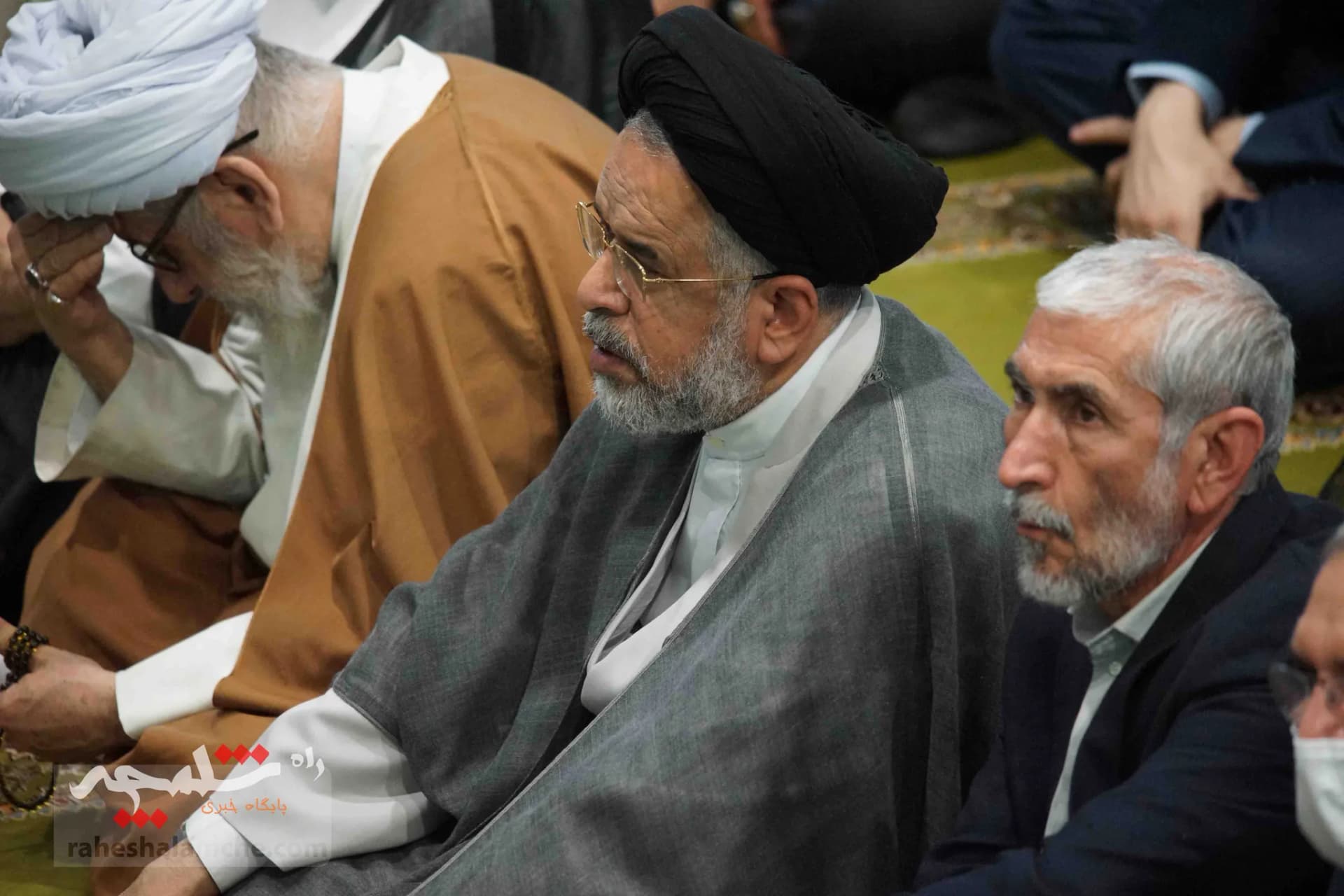 نمازجمعه این هفته تهران برگزار شد +تصاویر — تصویر 13