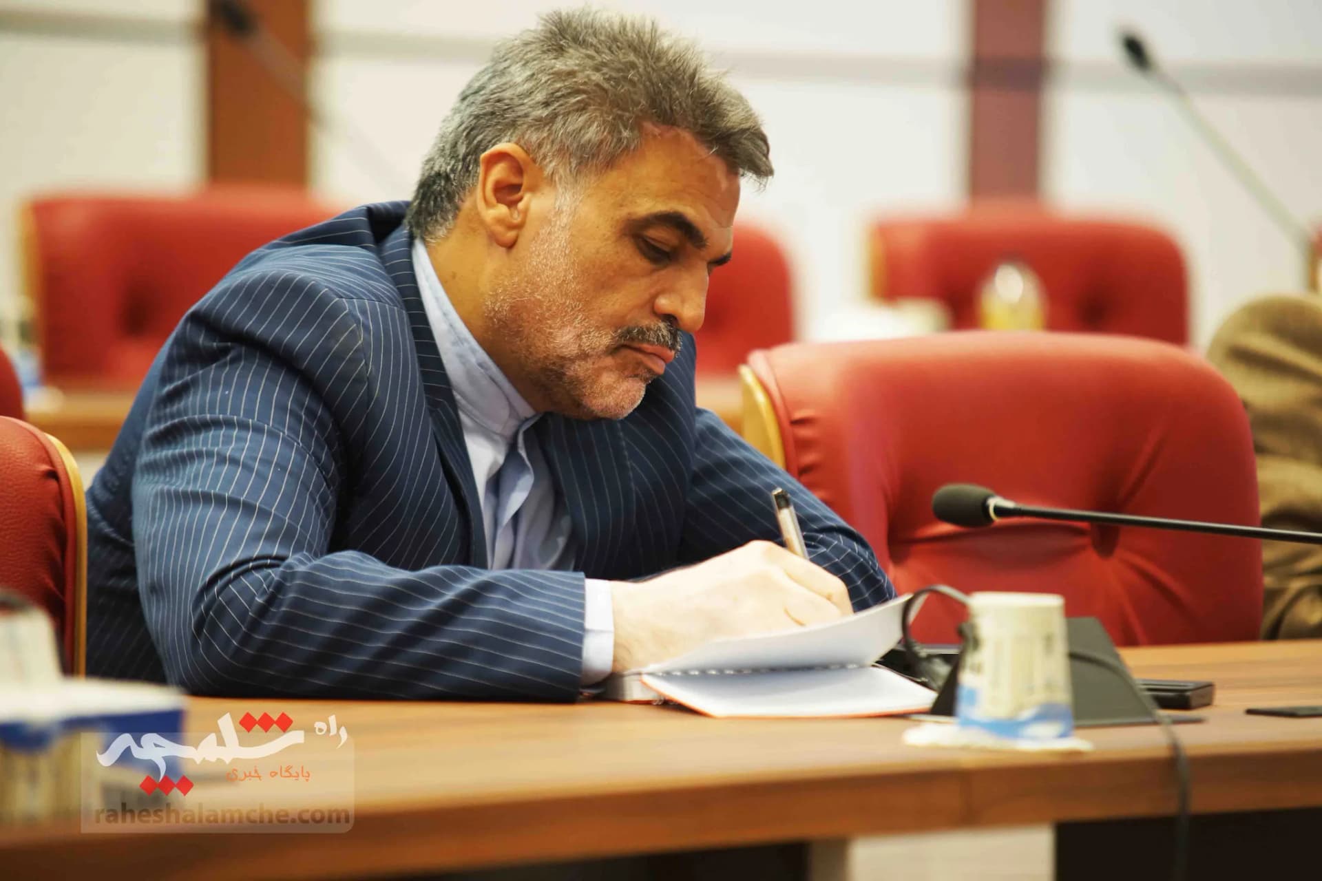 پانزدهمین نشست شورای مرکزی جمعیت اعتلای نهادهای مردمی انقلاب اسلامی +تصاویر — تصویر 5
