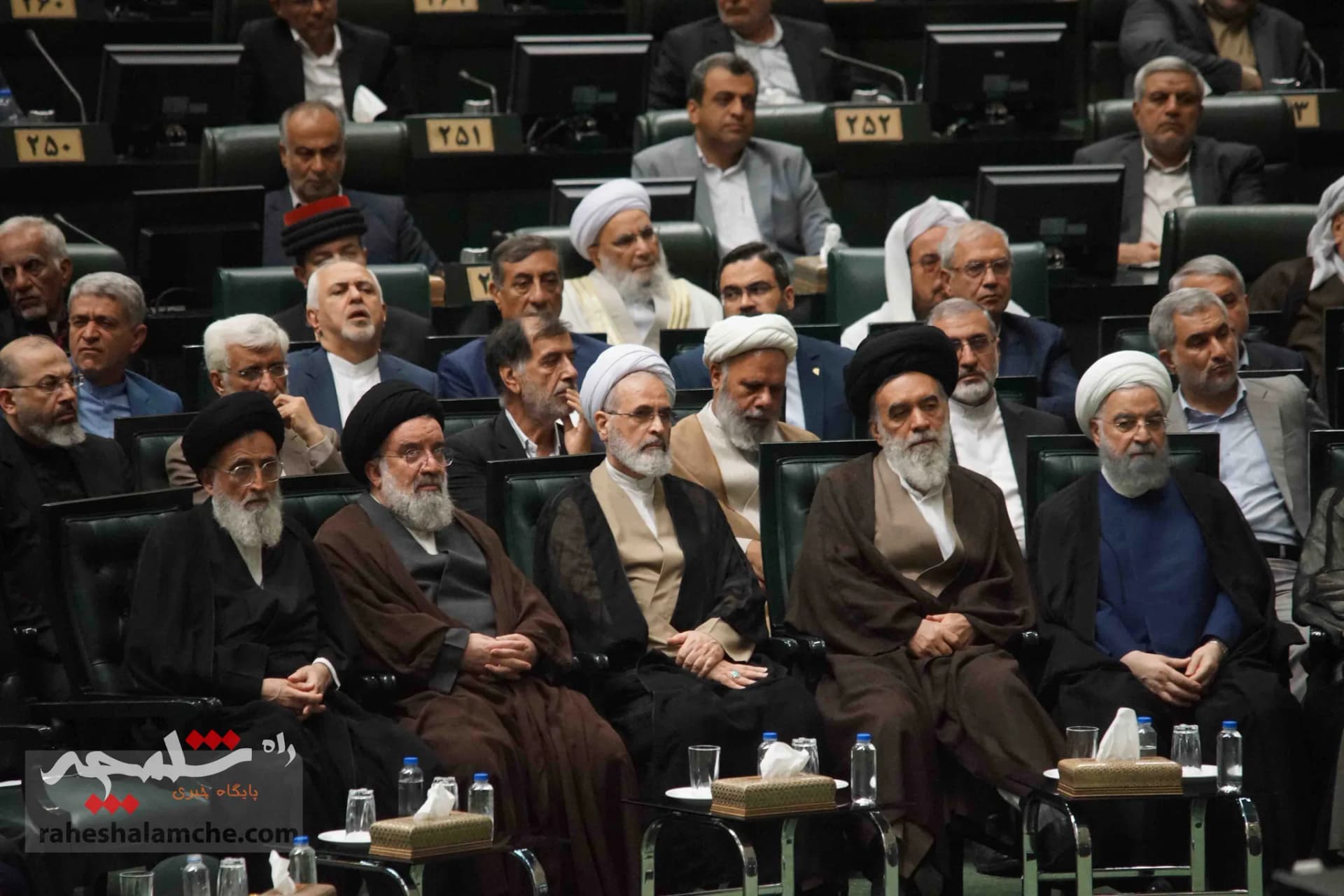 گزارش تصویری از حاشیه‌های مراسم تحلیف پزشکیان — تصویر 120