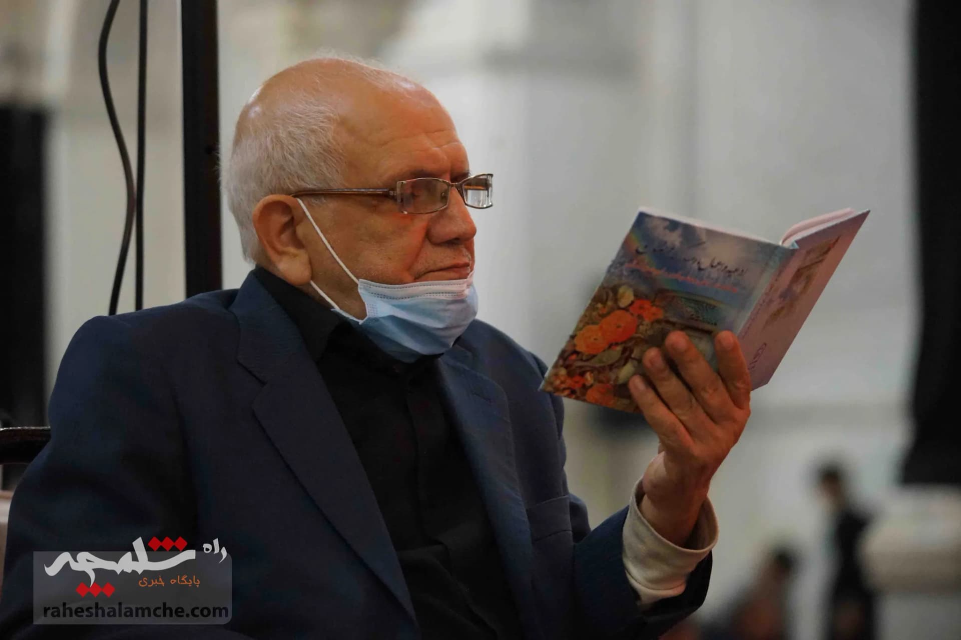 گزارش تصویری مراسم شب قدر و وداع با شهید گمنام در مدرسه عالی شهید مطهری — تصویر 3