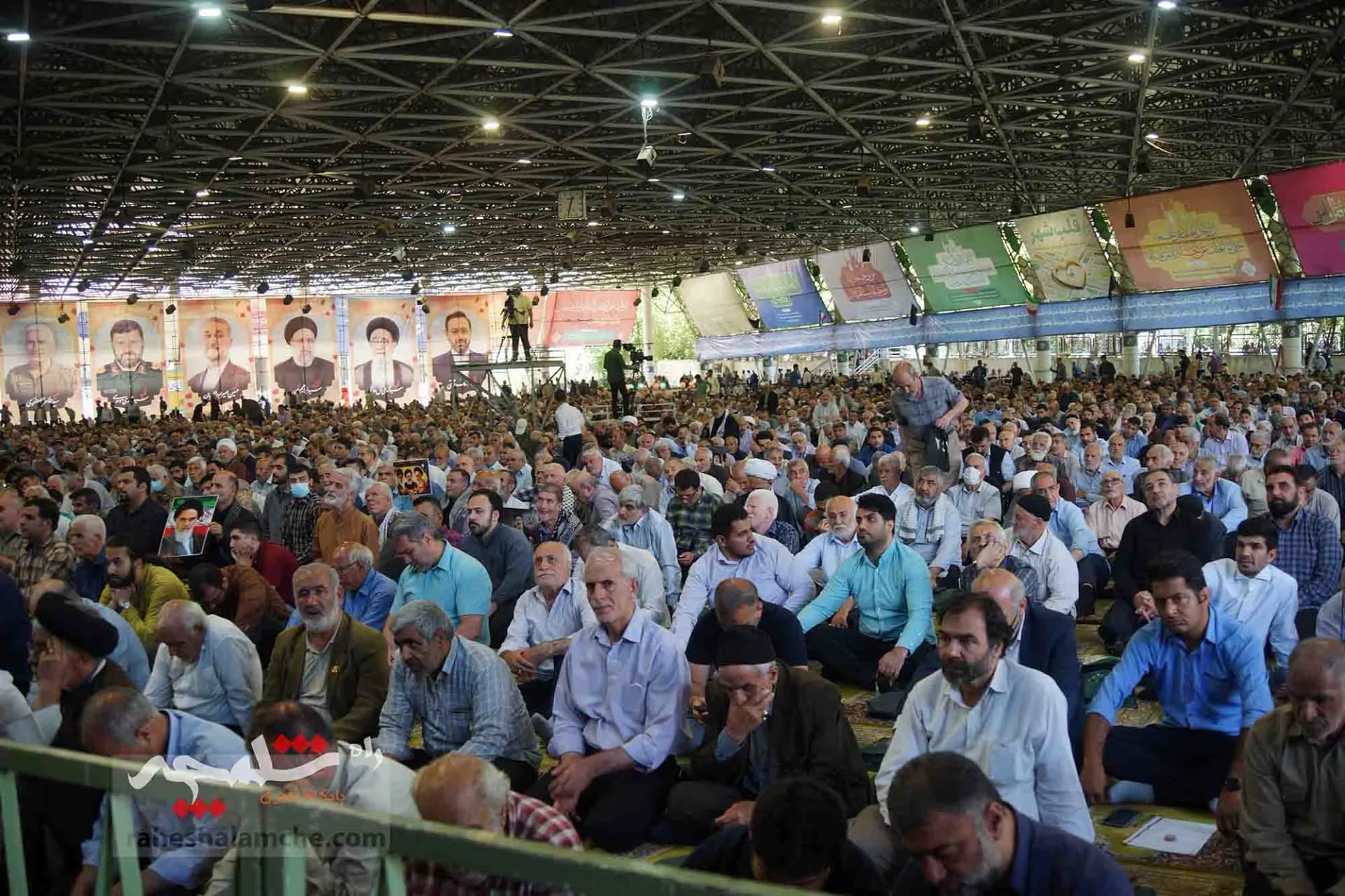 نماز جمعه این هفته تهران برگزار شد +تصاویر — تصویر 33