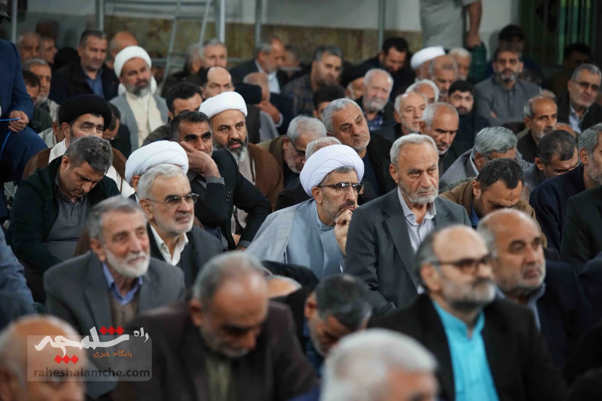 نماز جمعه این هفته قائمشهر برگزار شد +تصاویر — تصویر 28
