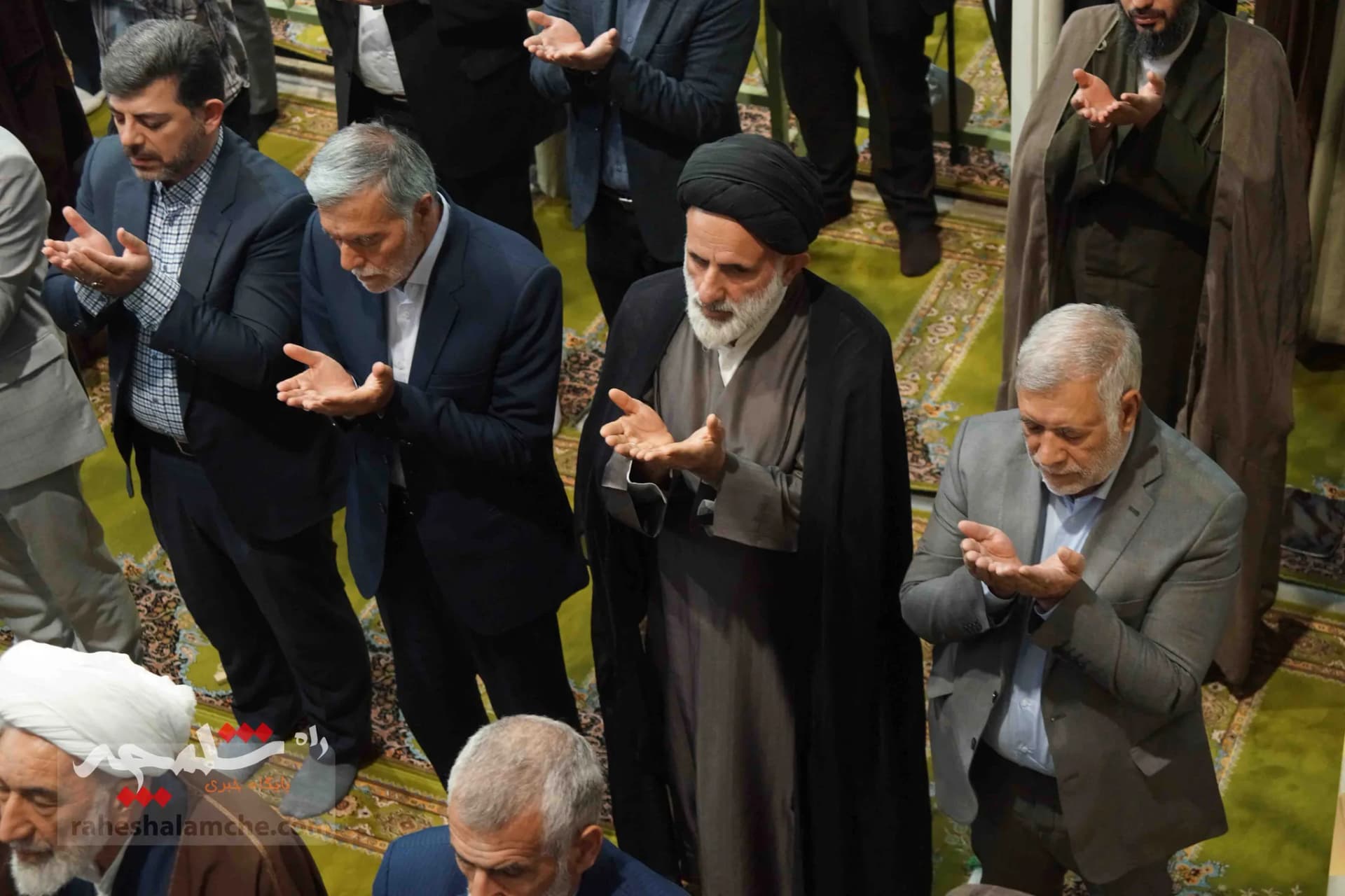 نماز جمعه امروز تهران با حال و هوای روز ارتش +تصاویر — تصویر 49