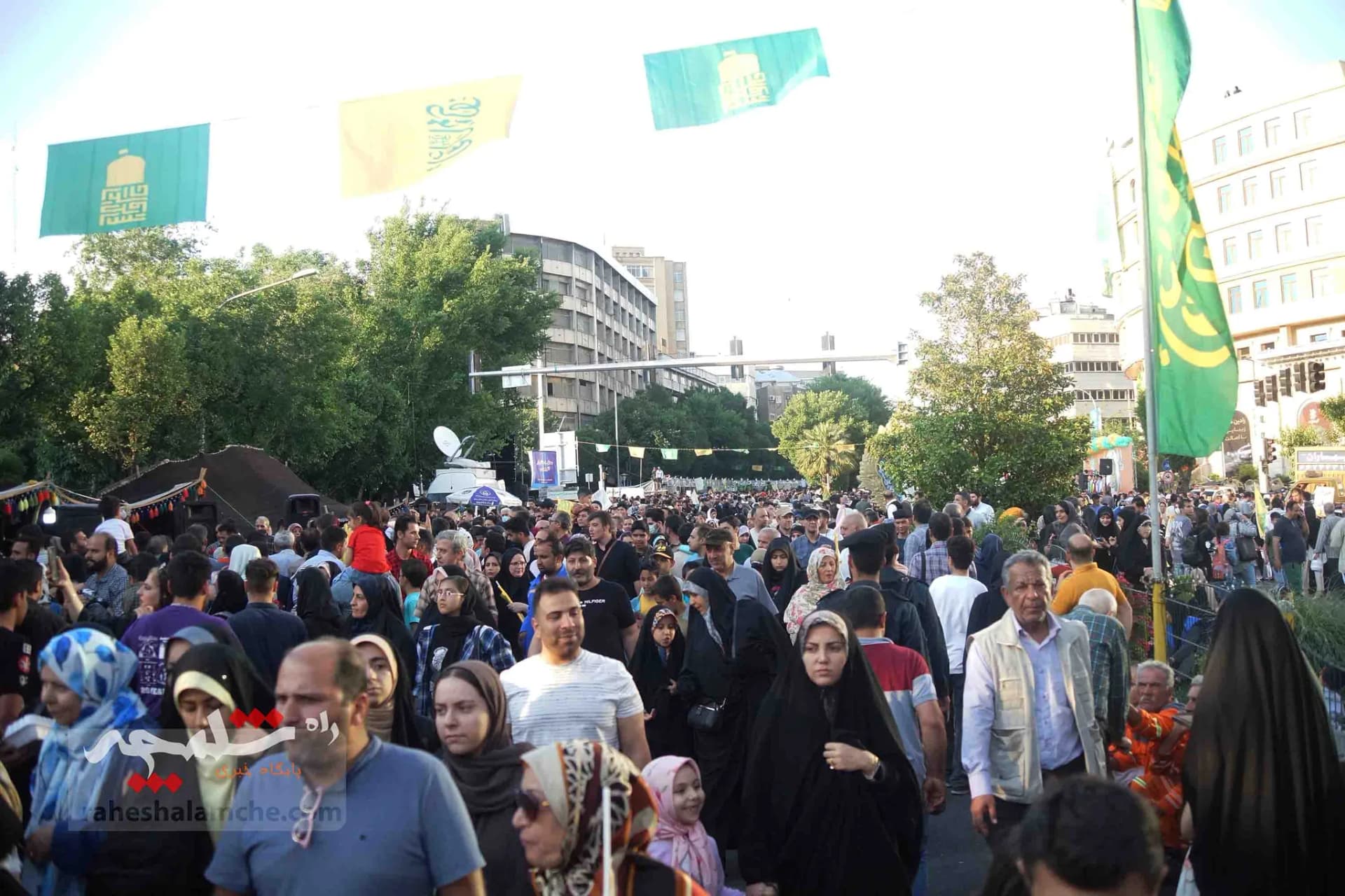 جشن بزرگ امام رضایی‌ها در «تهران» +تصاویر — تصویر 20