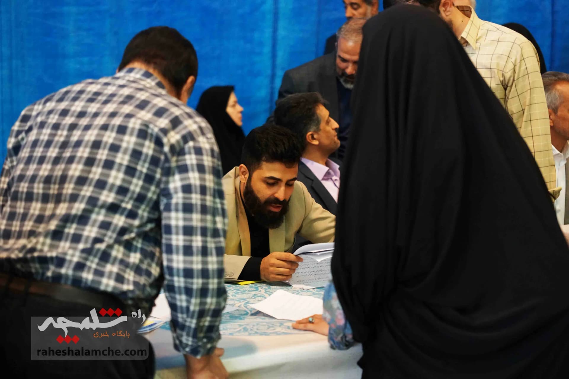نماز جمعه این هفته تهران در مصلی امام خمینی(ره) برگزار شد +تصاویر — تصویر 2