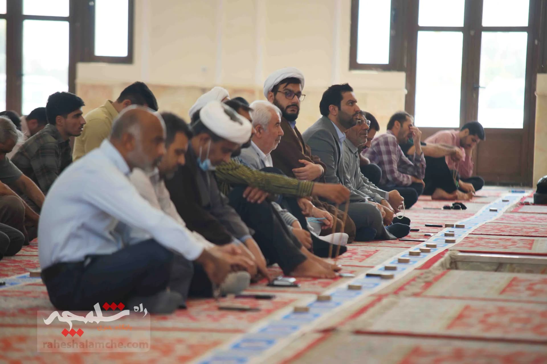 نماز جمعه جزیره کیش برگزار شد +تصاویر — تصویر 35