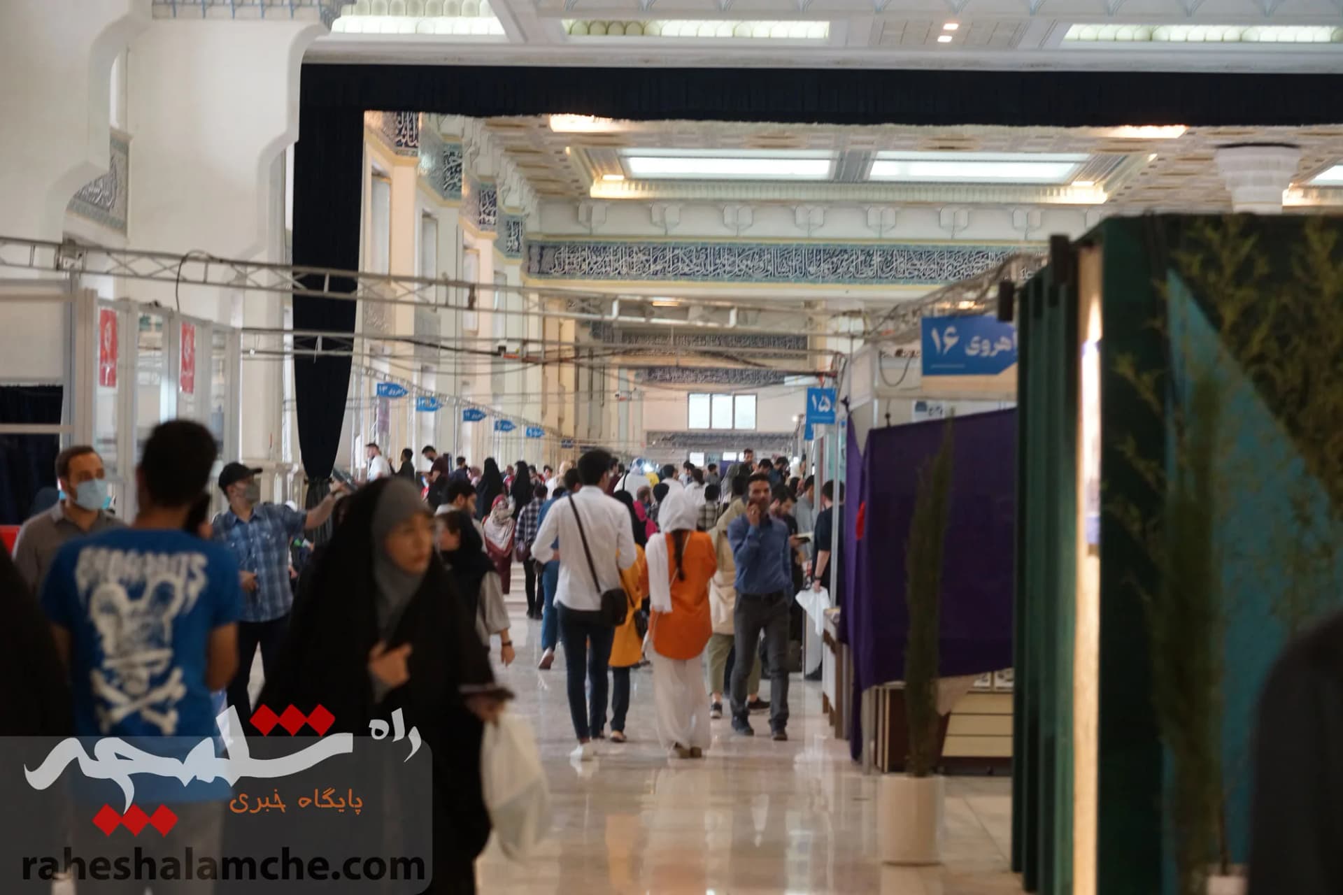 دومین روز نمایشگاه بین‌المللی کتاب برگزار شد +تصاویر — تصویر 2