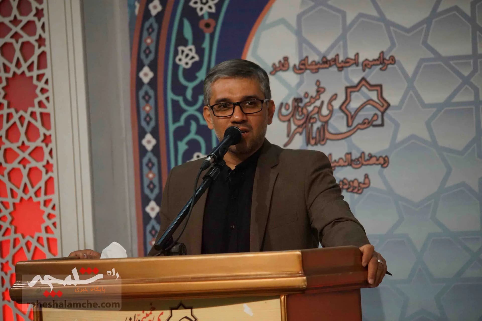 مراسم احیای شب 19 ماه مبارک رمضان در مصلای امام خمینی(ره) برگزار شد +تصاویر — تصویر 68