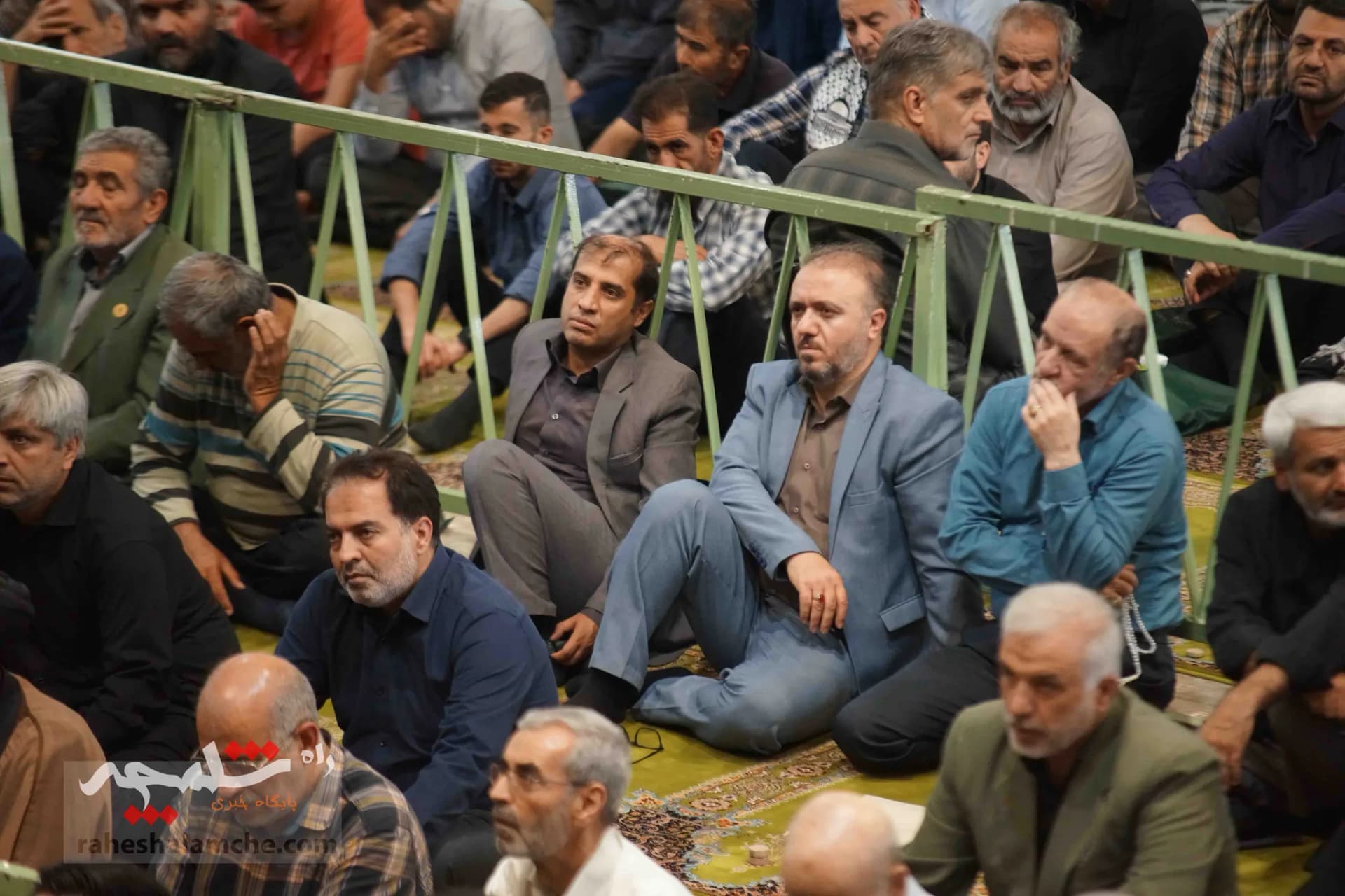 نماز جمعه این هفته تهران به امامت صدیقی برگزار شد +تصاویر — تصویر 16