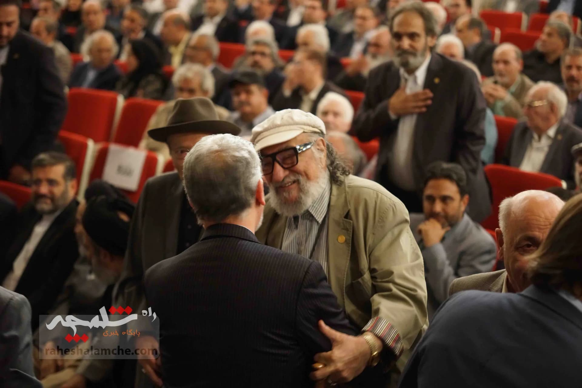 تصاویر حاشیه‌های مراسم تودیع و معارفه وزیر فرهنگ و ارشاد اسلامی — تصویر 33