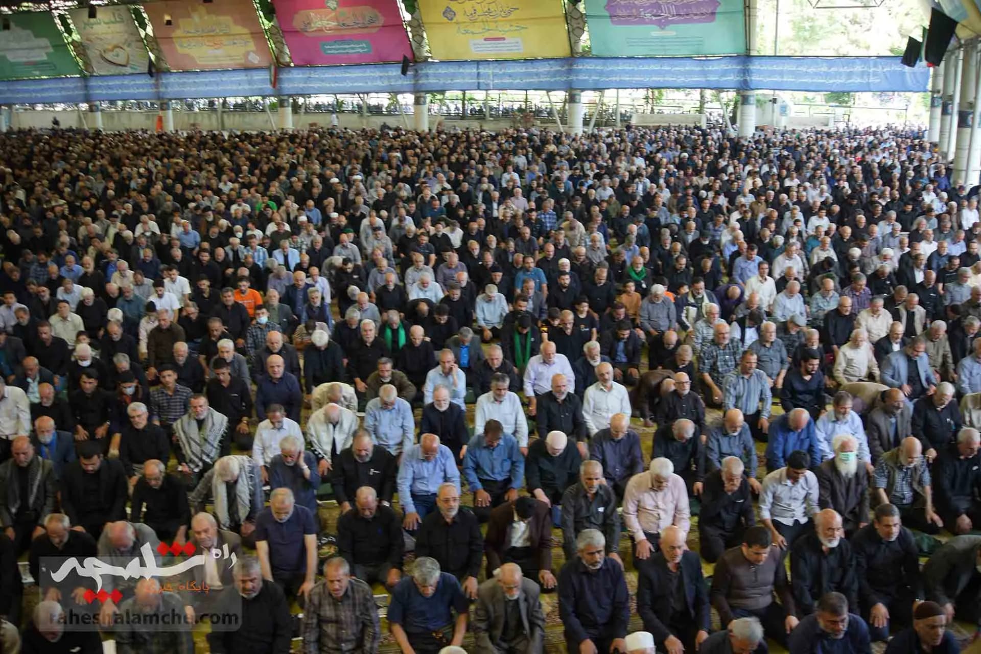 نماز جمعه این هفته تهران برگزار شد +تصاویر — تصویر 57