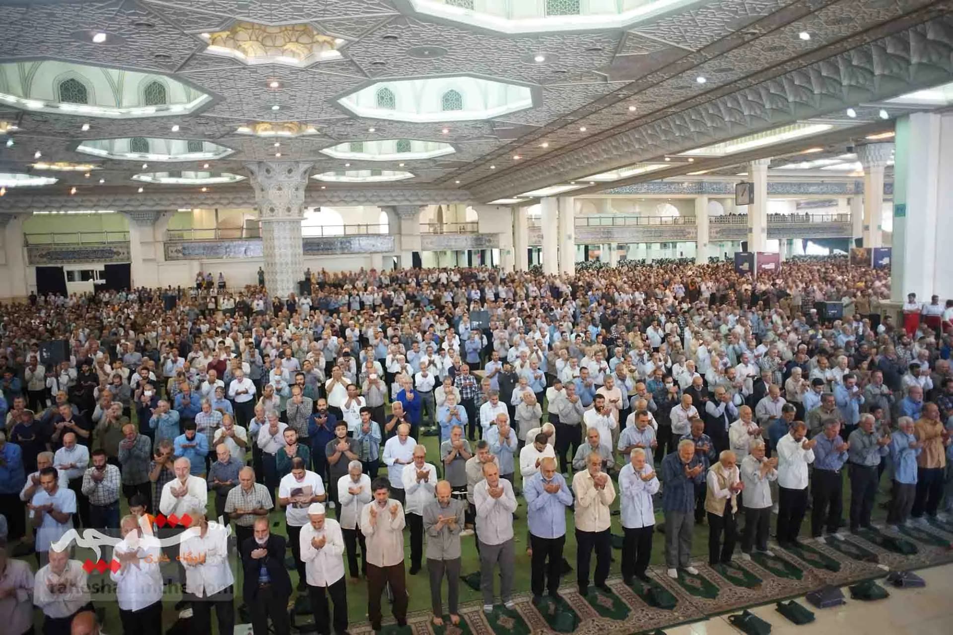 نماز جمعه این هفته تهران برگزار شد +تصاویر — تصویر 55