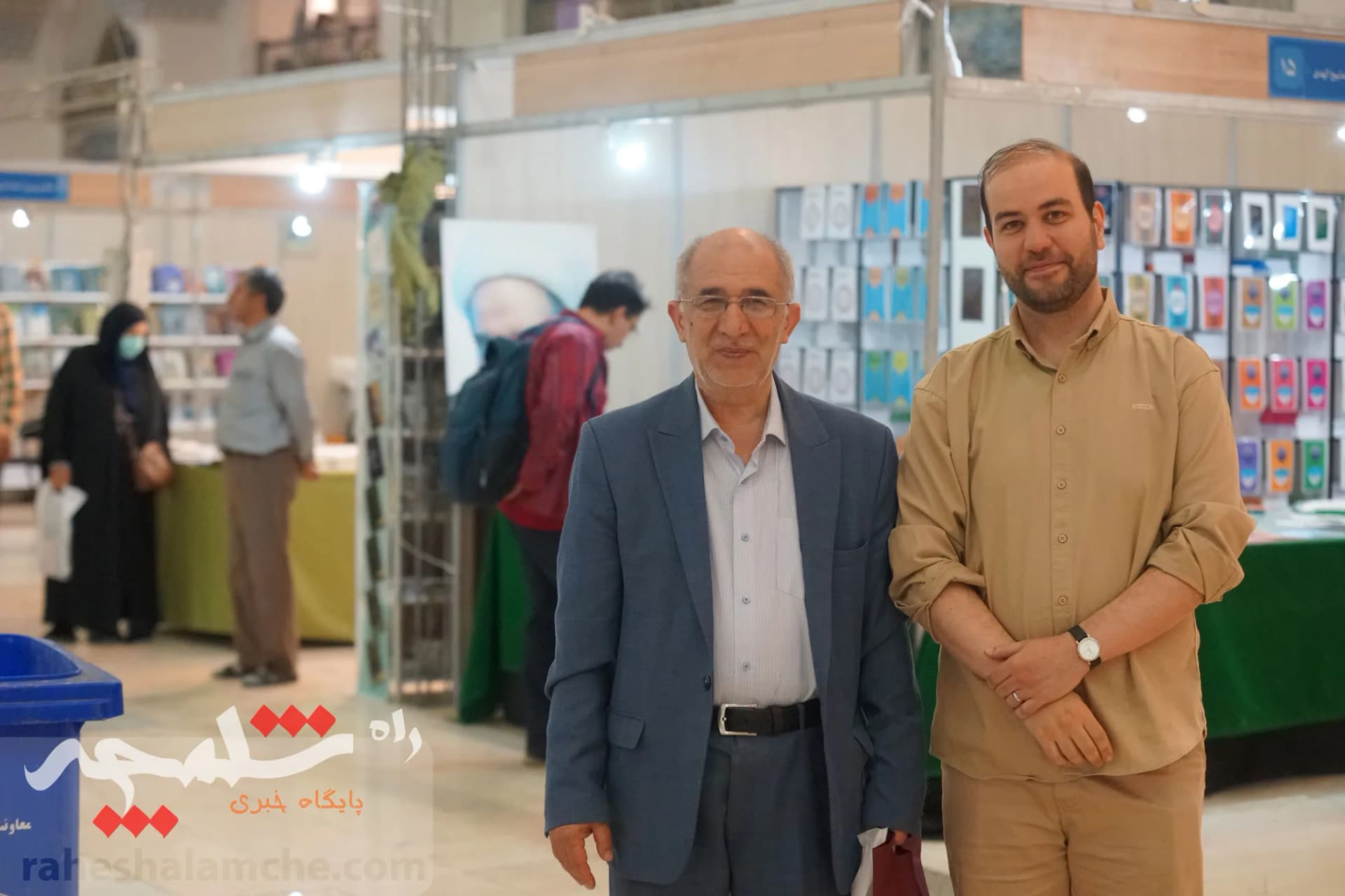 دومین روز نمایشگاه بین‌المللی کتاب برگزار شد +تصاویر — تصویر 19