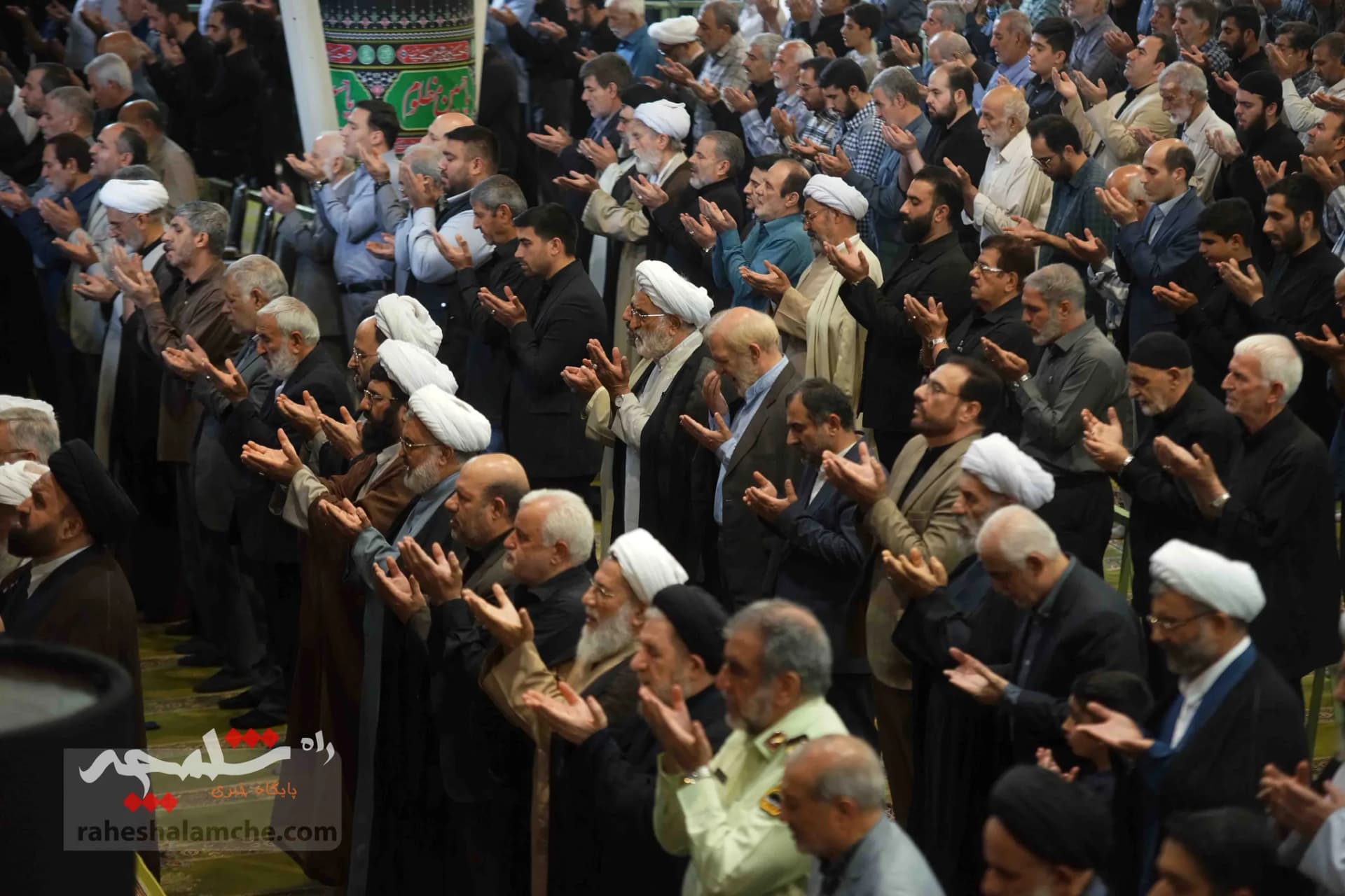 نماز جمعه این هفته تهران برگزار شد +تصاویر — تصویر 49