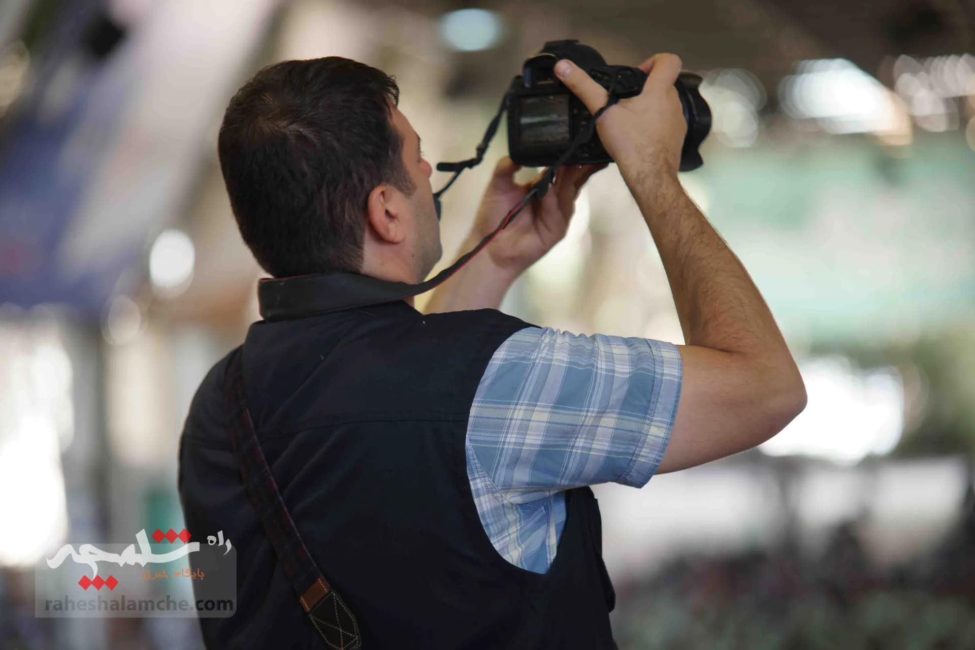 گزارش تصویری نمازجمعه تهران در هفته نیروی انتظامی — تصویر 43