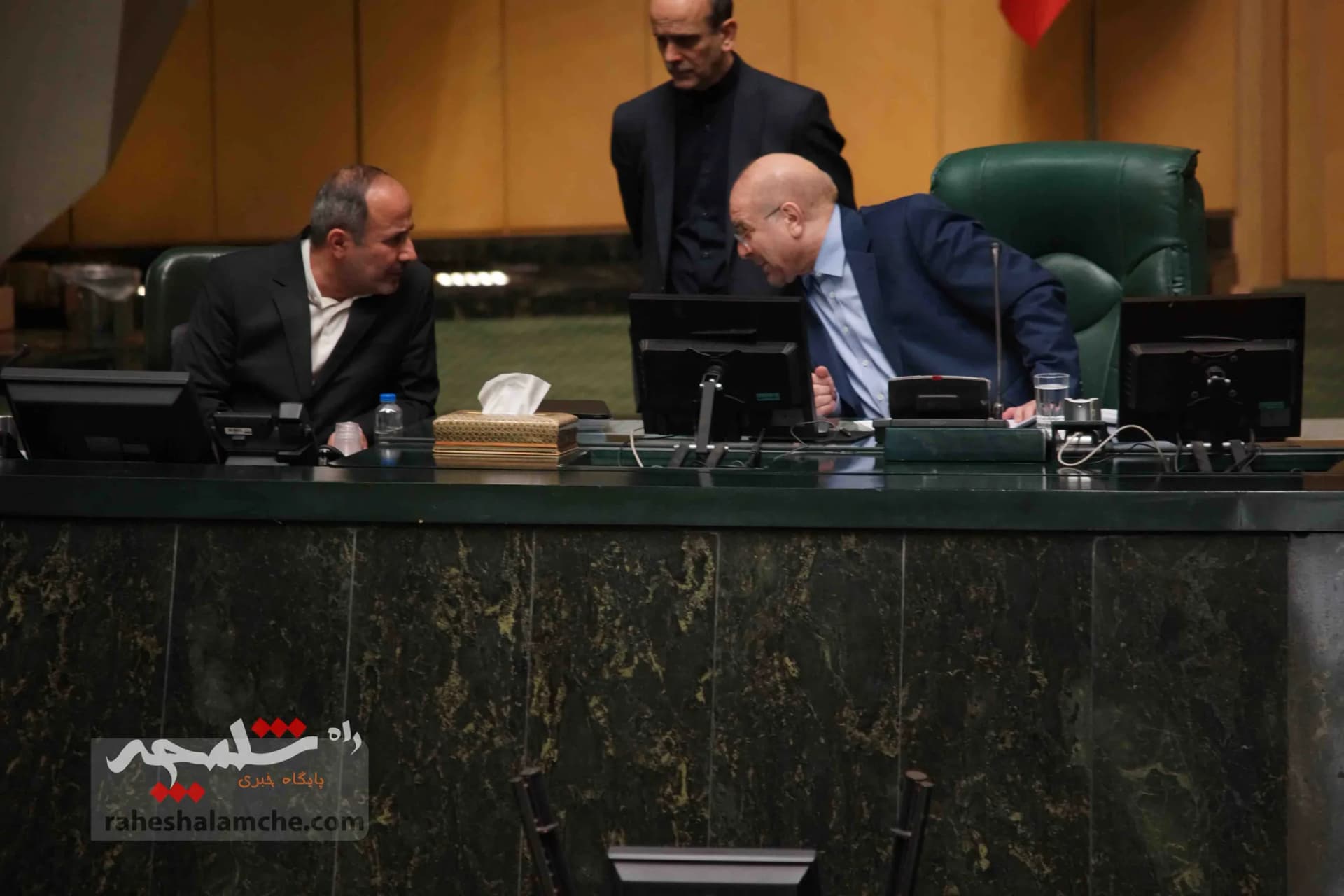 صحن علنی امروز مجلس پس از پاسخ موشکی ایران به اسرائیل +تصاویر — تصویر 7