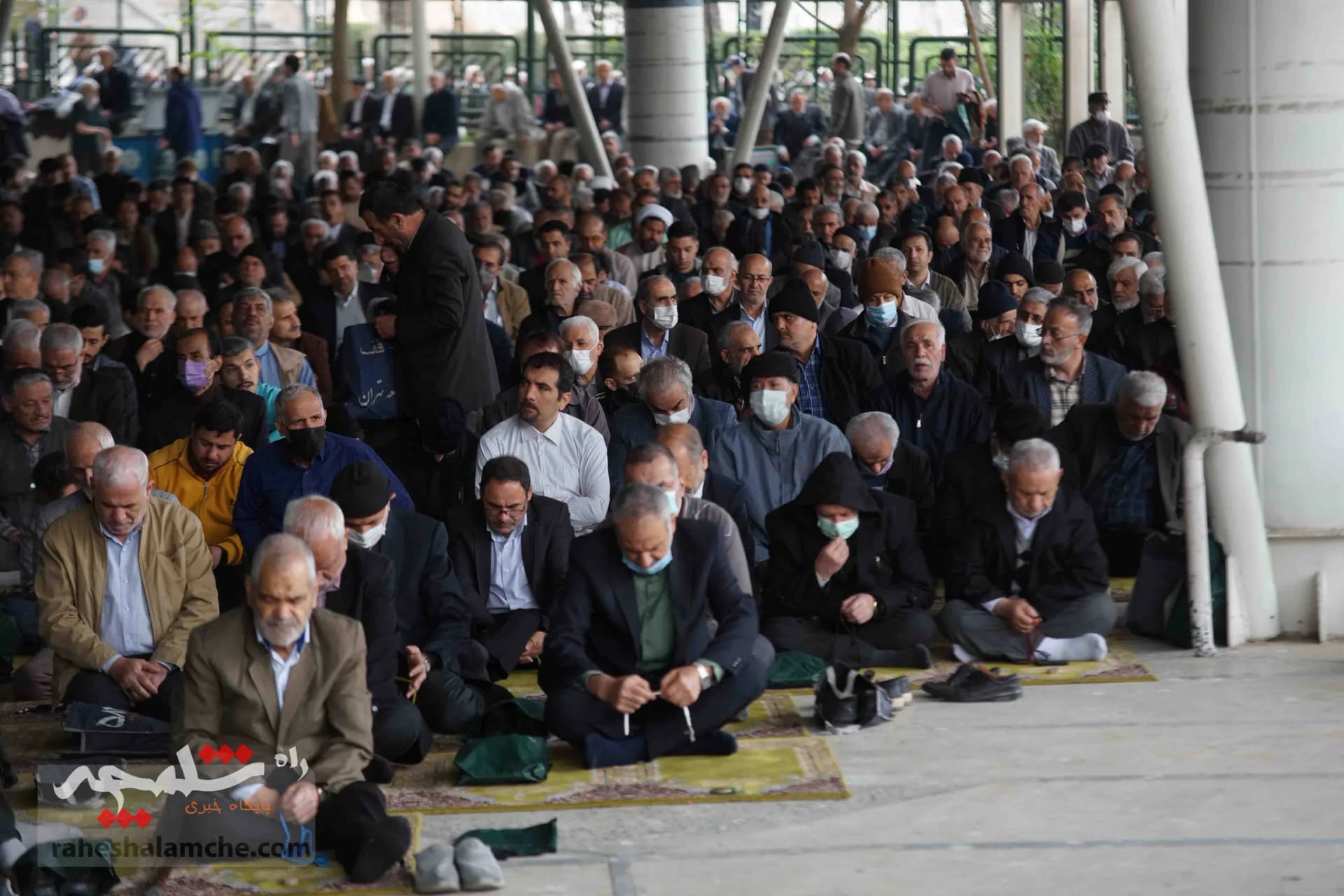 اولین نماز جمعه تهران در سال 1402 +تصاویر — تصویر 40