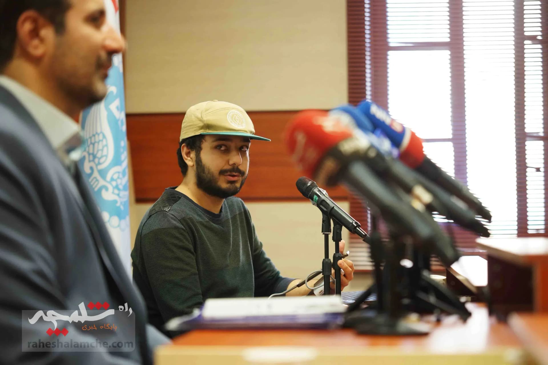 جلسه پرسش و پاسخ طحان‌نظیف با دانشجویان دانشگاه تهران +تصاویر — تصویر 21
