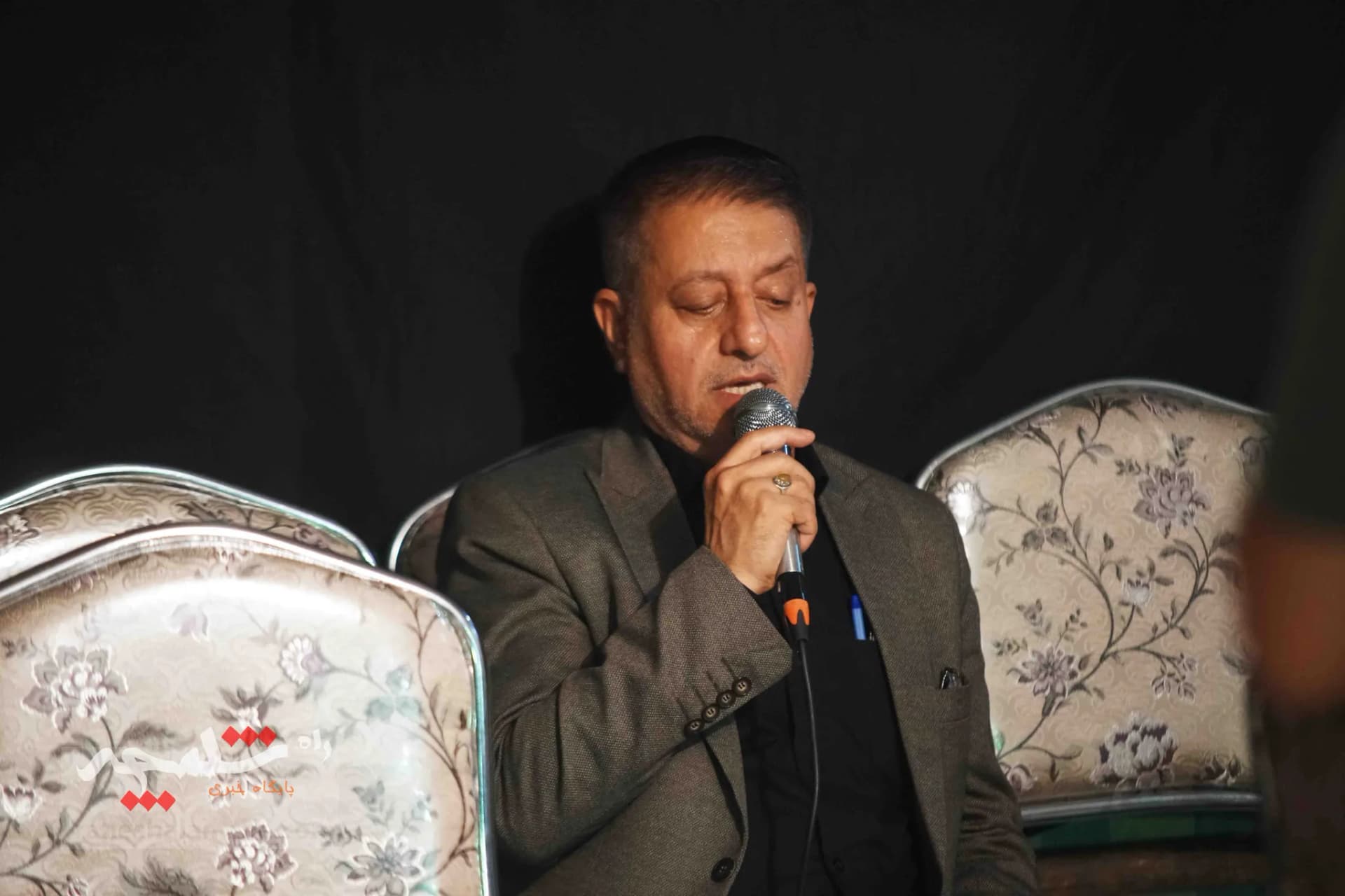 پخت آش نذری به مناسبت 28 صفر در محله دروازه شمیران تهران +تصاویر — تصویر 2
