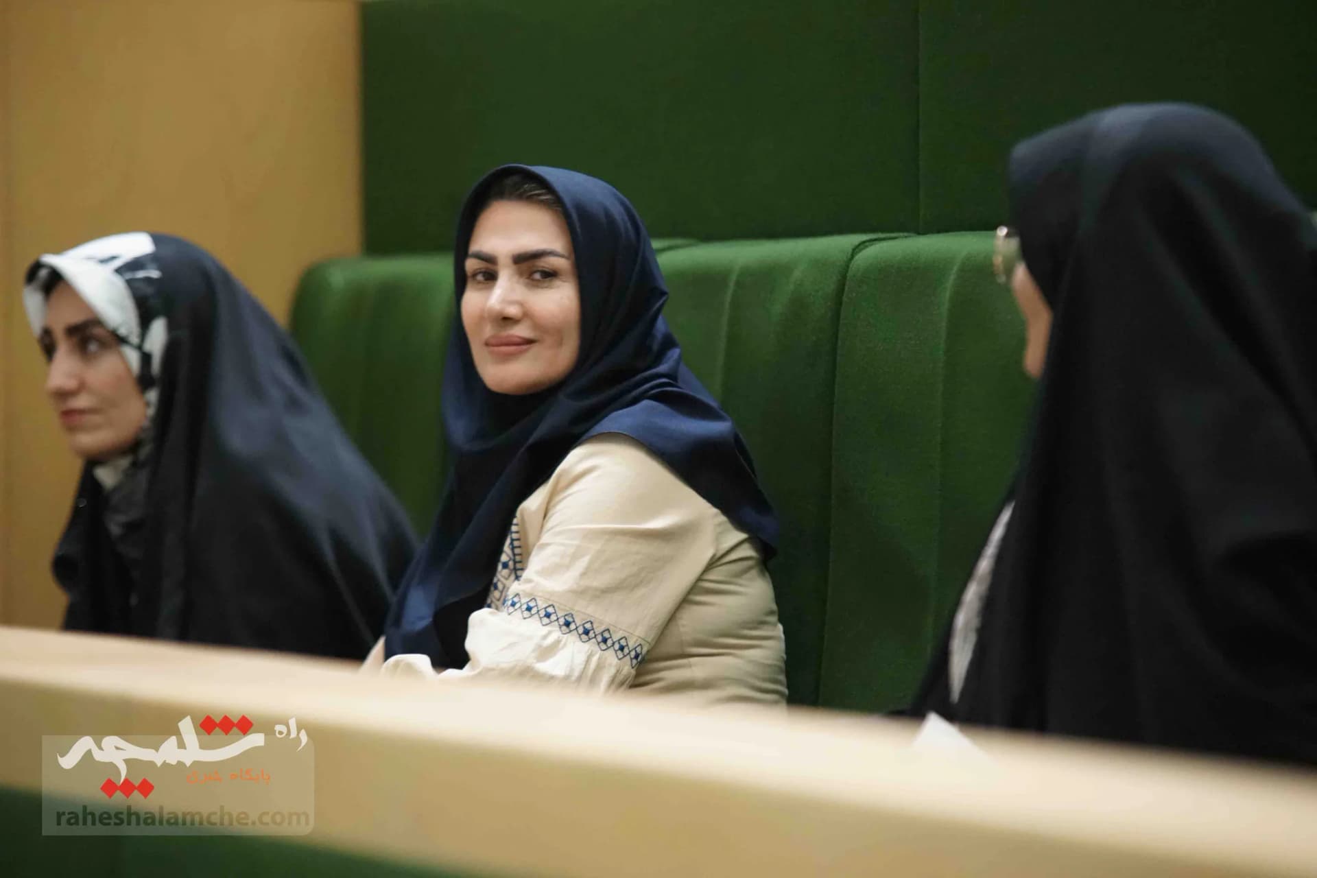حاشیه متفاوت امروز مجلس شورای اسلامی با خبرنگاران +تصاویر — تصویر 9