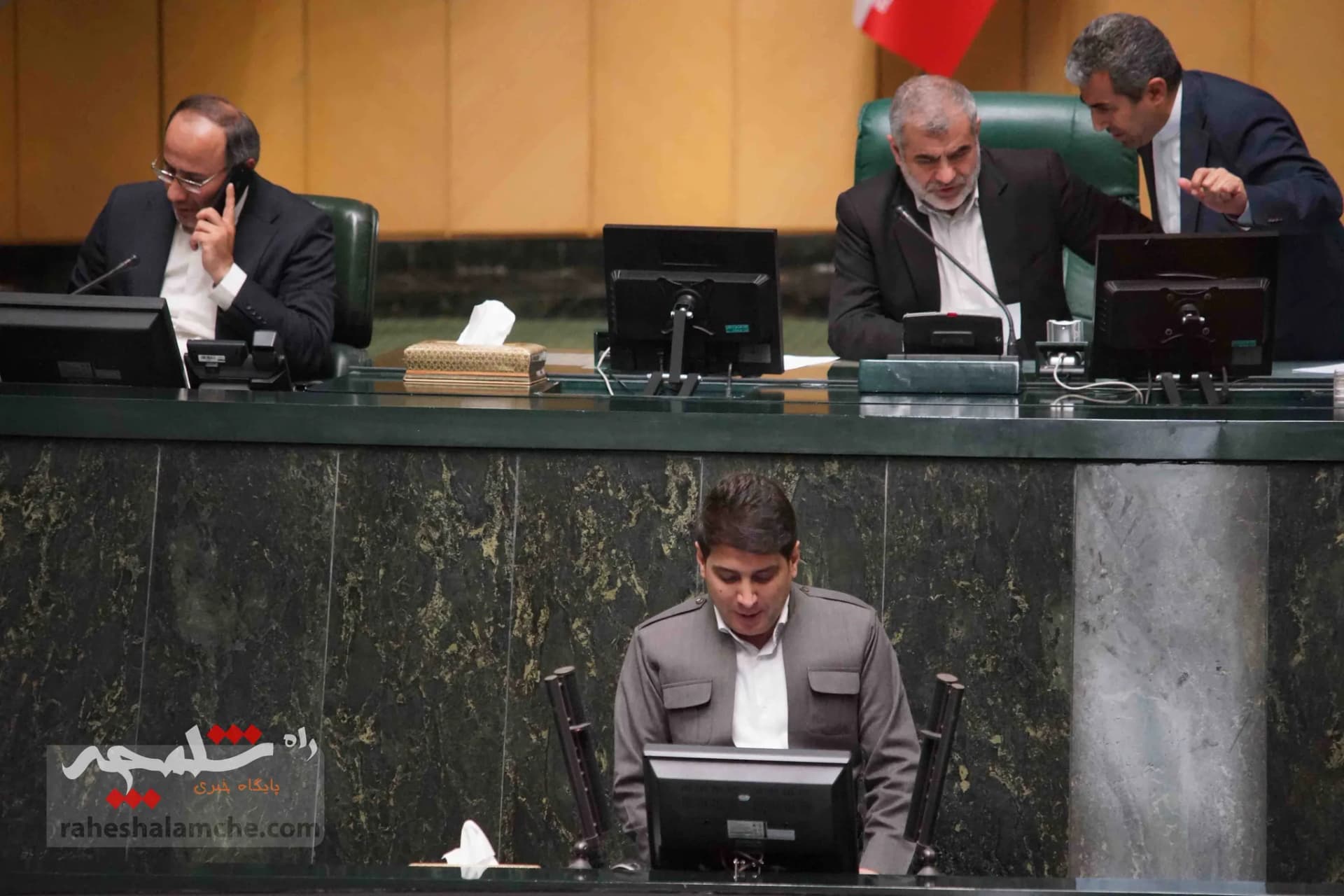 گام بزرگ امروز مجلس برای دفاع از حقوق زنان +تصاویر — تصویر 62