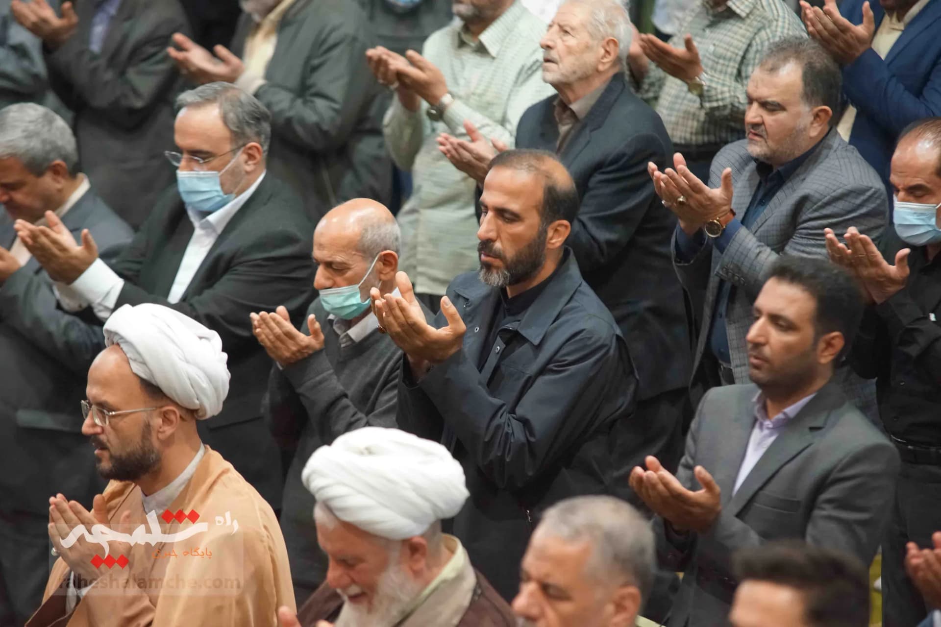نمازجمعه این هفته تهران برگزار شد +تصاویر — تصویر 16
