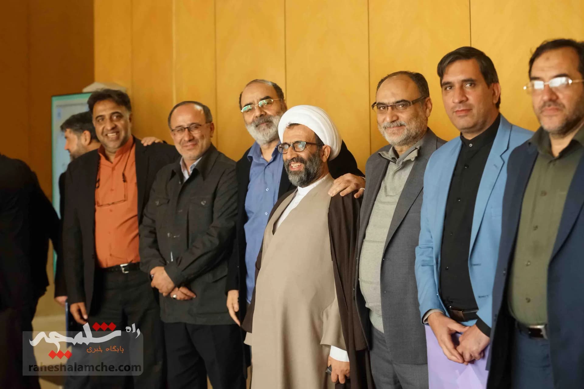 حضور اعضای جبهه وفاق تشکل‌های انقلابی فرهنگیان خراسان رضوی در مجلس شورای اسلامی +تصاویر — تصویر 28