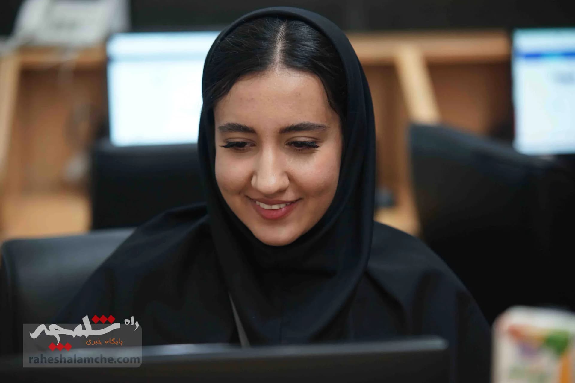 حاشیه متفاوت امروز مجلس شورای اسلامی با خبرنگاران +تصاویر — تصویر 46