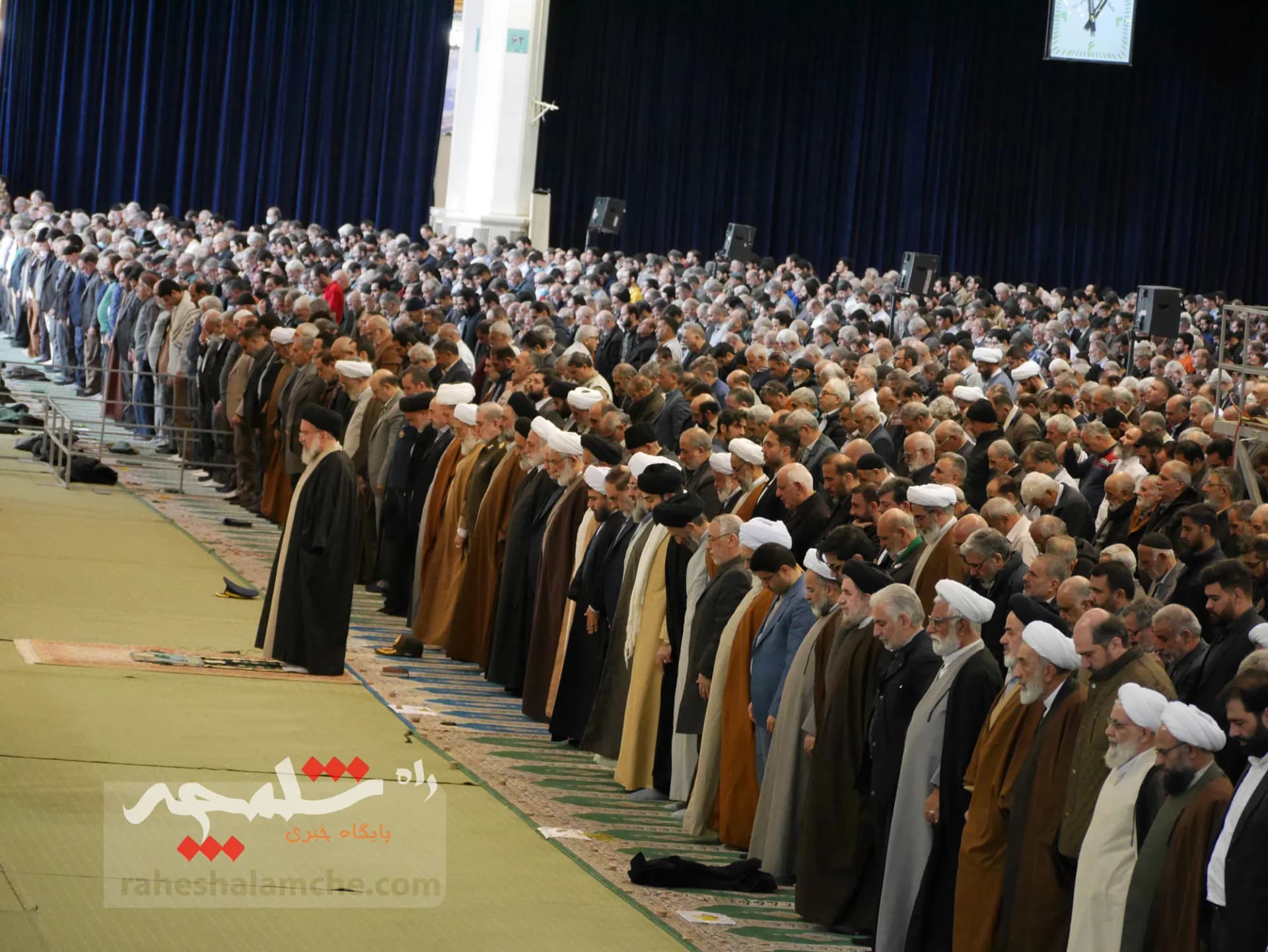 اولین نماز جمعه تهران در ماه مبارک رمضان برگزار شد +تصاویر — تصویر 69