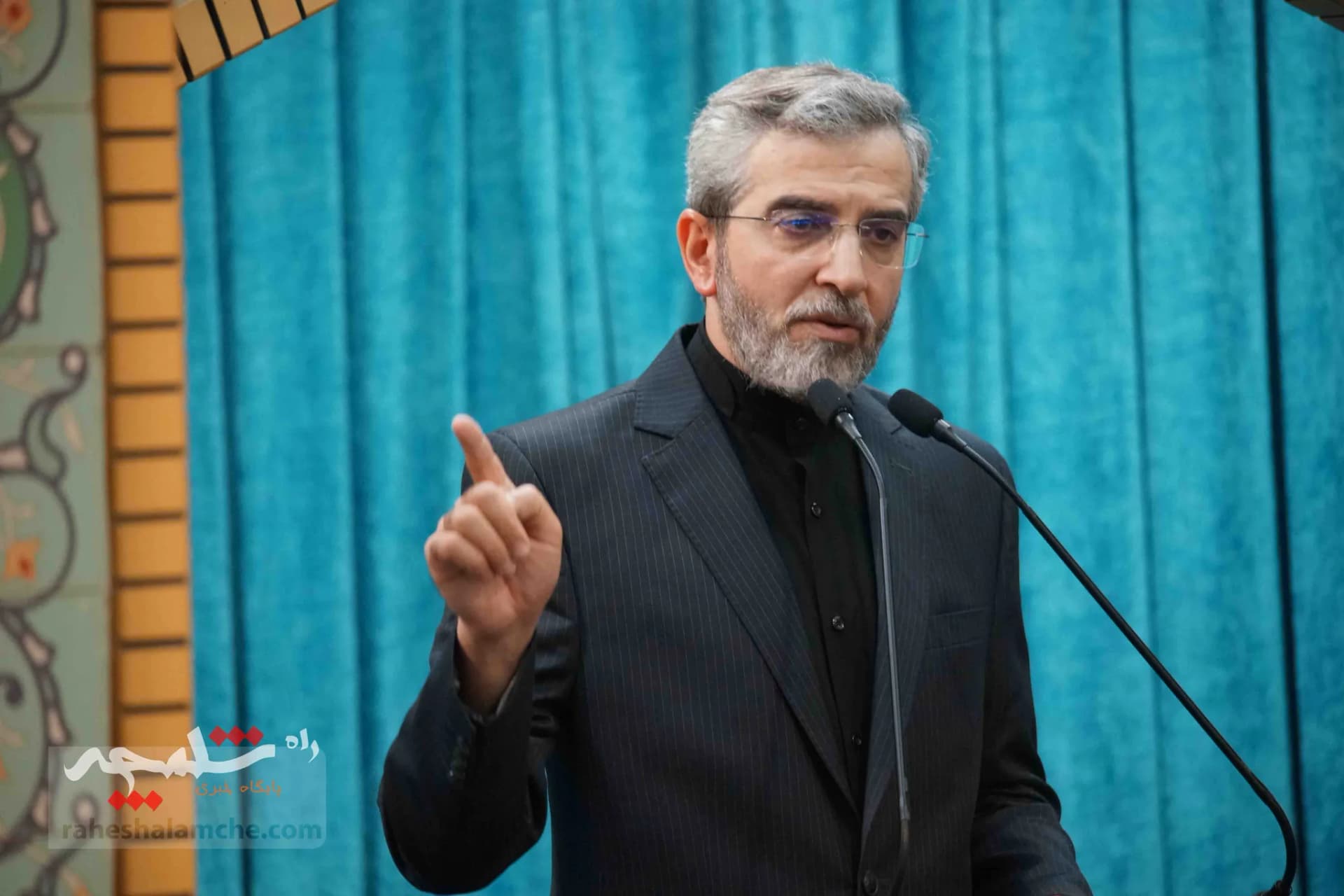 نماز جمعه این هفته تهران برگزار شد +تصاویر — تصویر 2