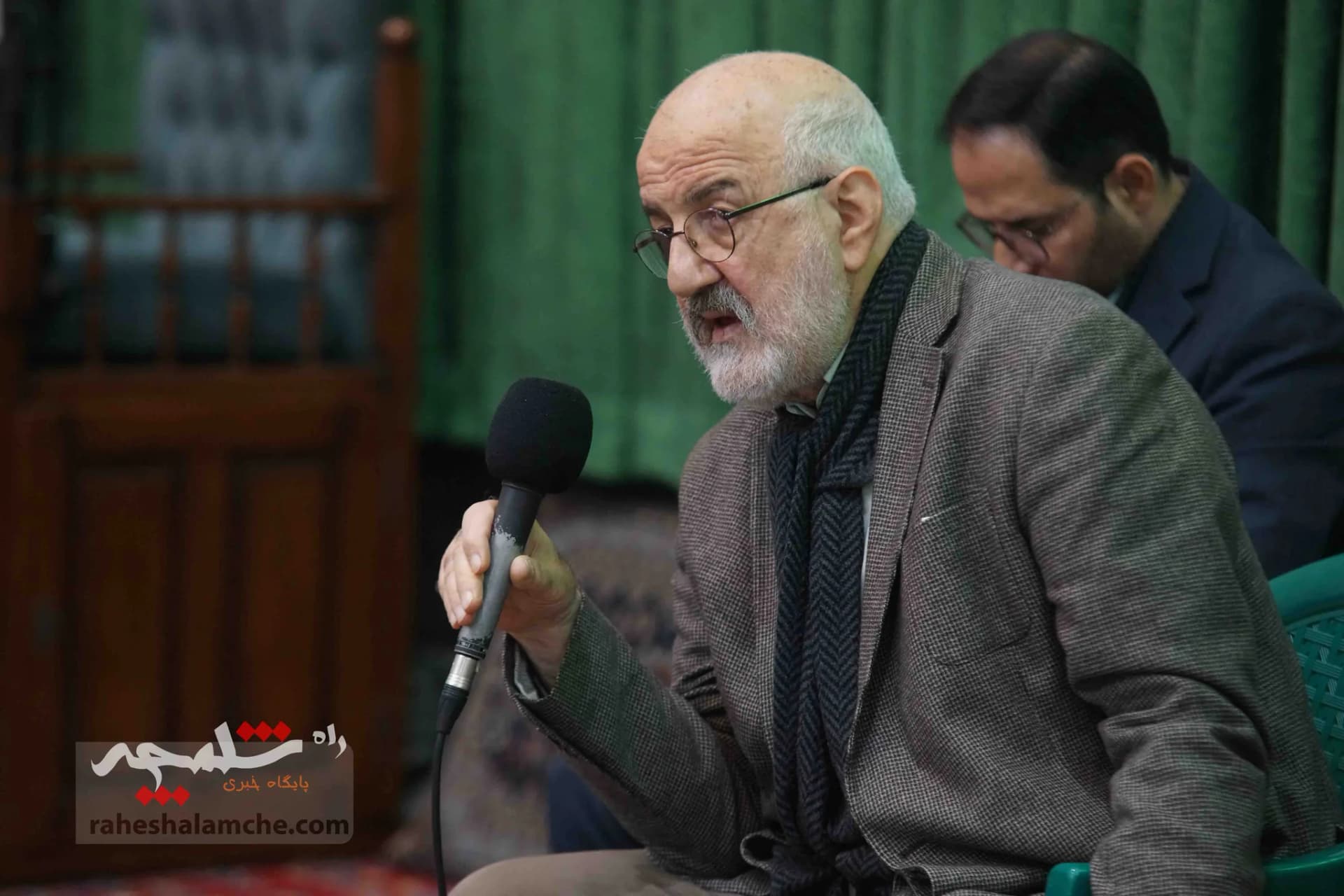 چه کسانی در مراسم ختم مرحوم سیدمهدی طالقانی حضور داشتند؟ +تصاویر — تصویر 44