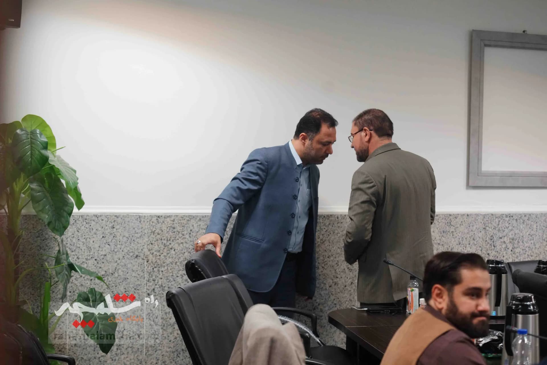 چراغ تبلیغات دور دوم انتخابات را «زهره الهیان» روشن کرد +تصاویر — تصویر 27