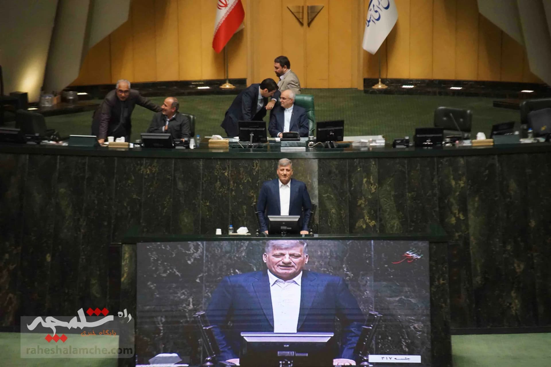 گزارش تصویری صحن علنی در روزهای پایانی مجلس یازدهم — تصویر 41