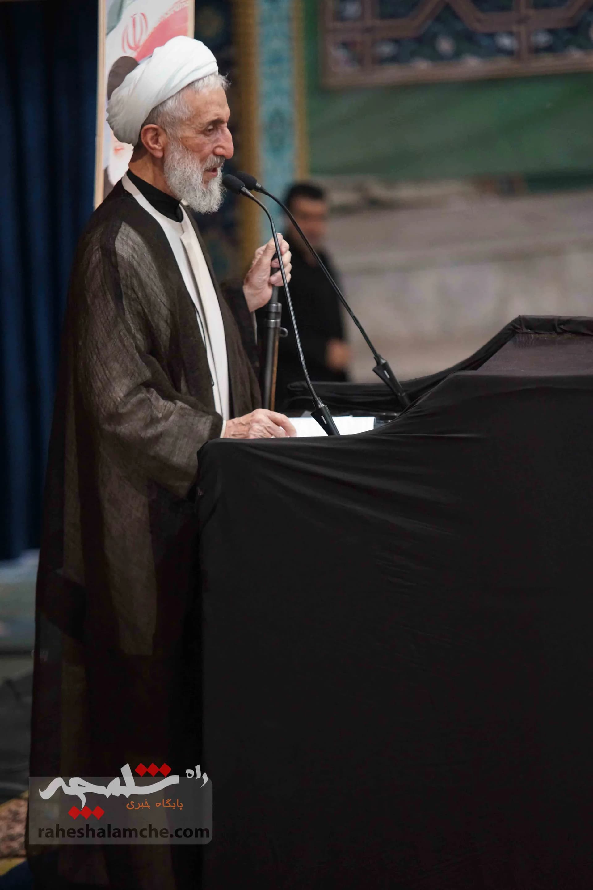 نماز جمعه این هفته تهران به امامت صدیقی برگزار شد +تصاویر — تصویر 15