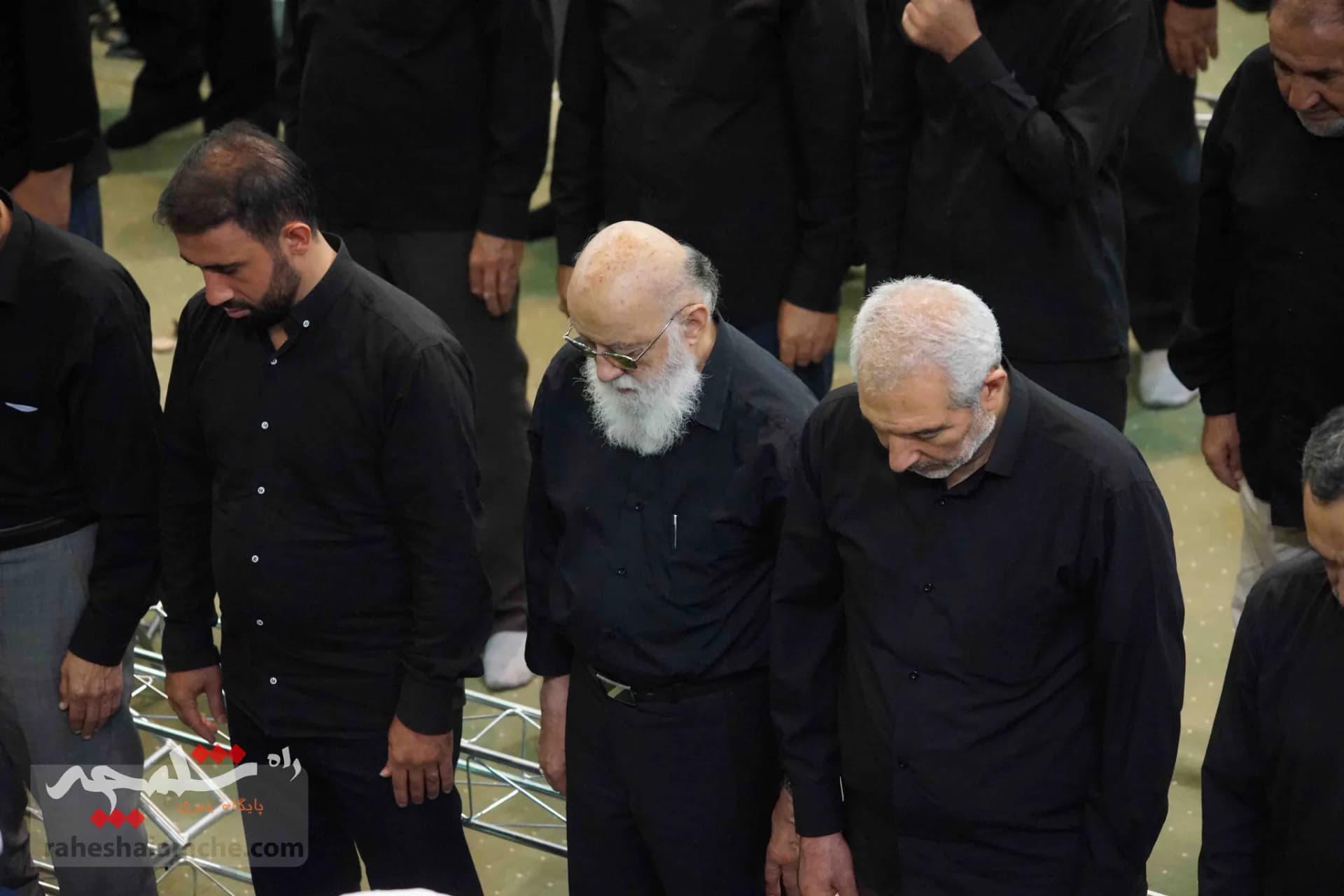 نمازجمعه این هفته تهران برگزار شد +تصاویر — تصویر 46