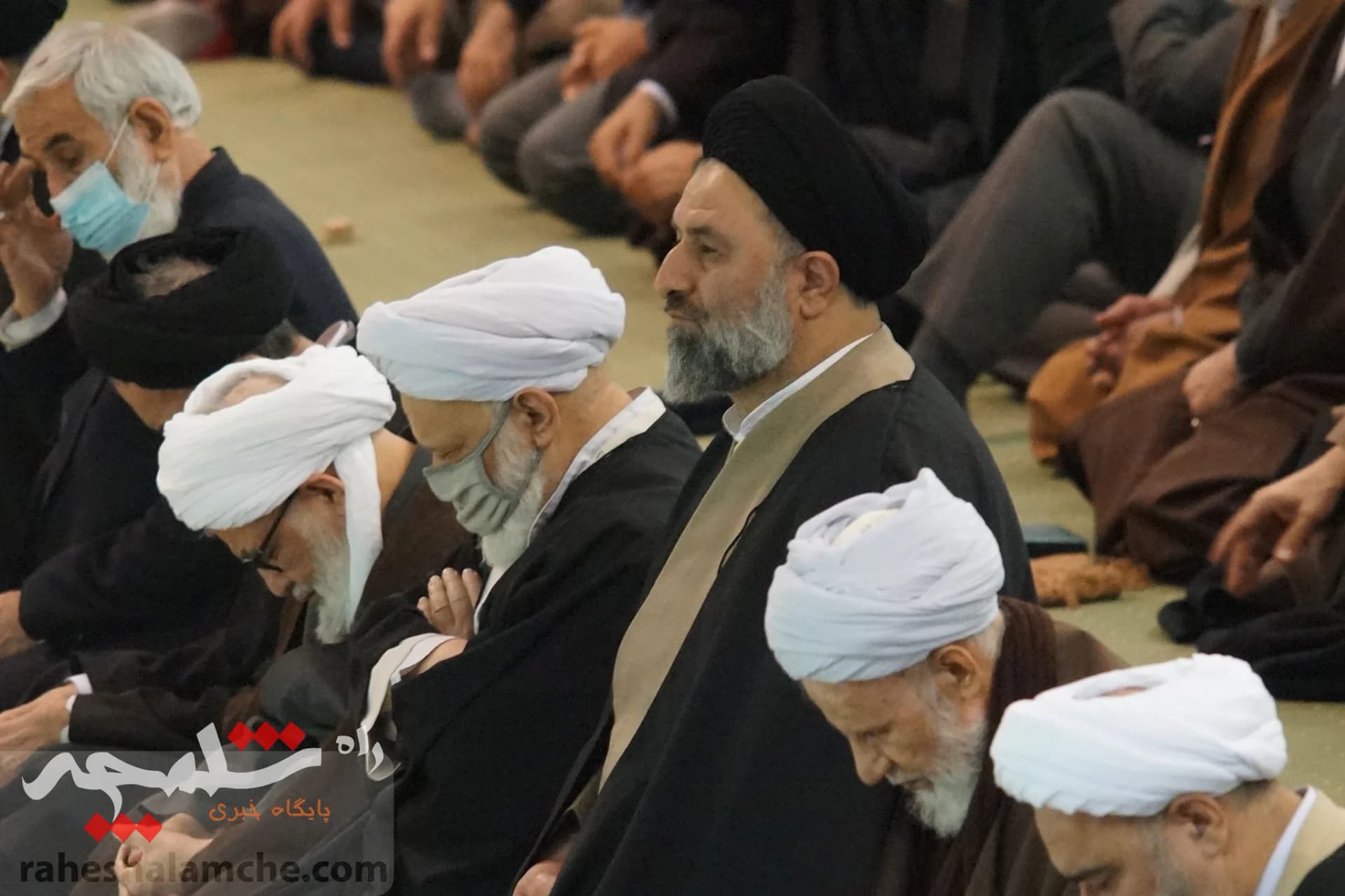 حاشیههای امروز نمازجمعه تهران +تصاویر — تصویر 60