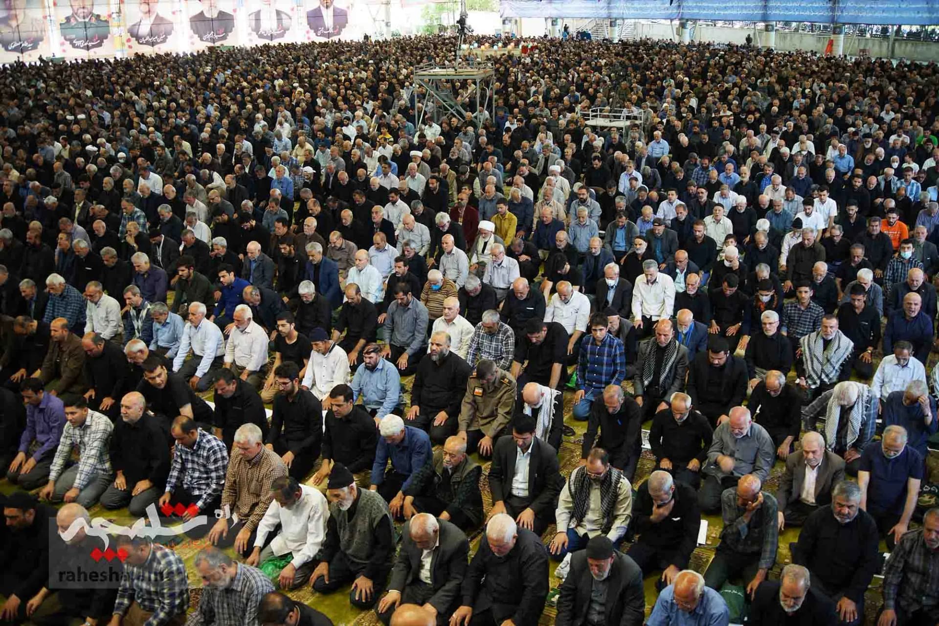 نماز جمعه این هفته تهران برگزار شد +تصاویر — تصویر 56